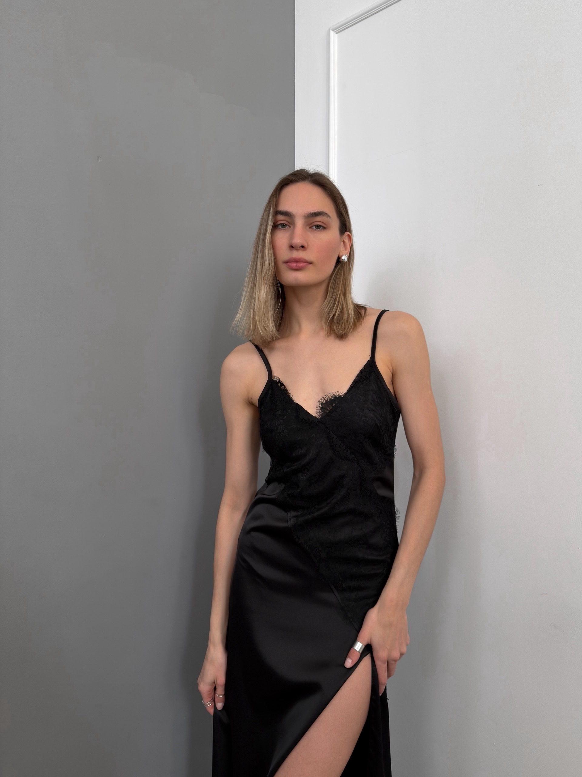 Платье Be Trendy  на бретельках  кружева
