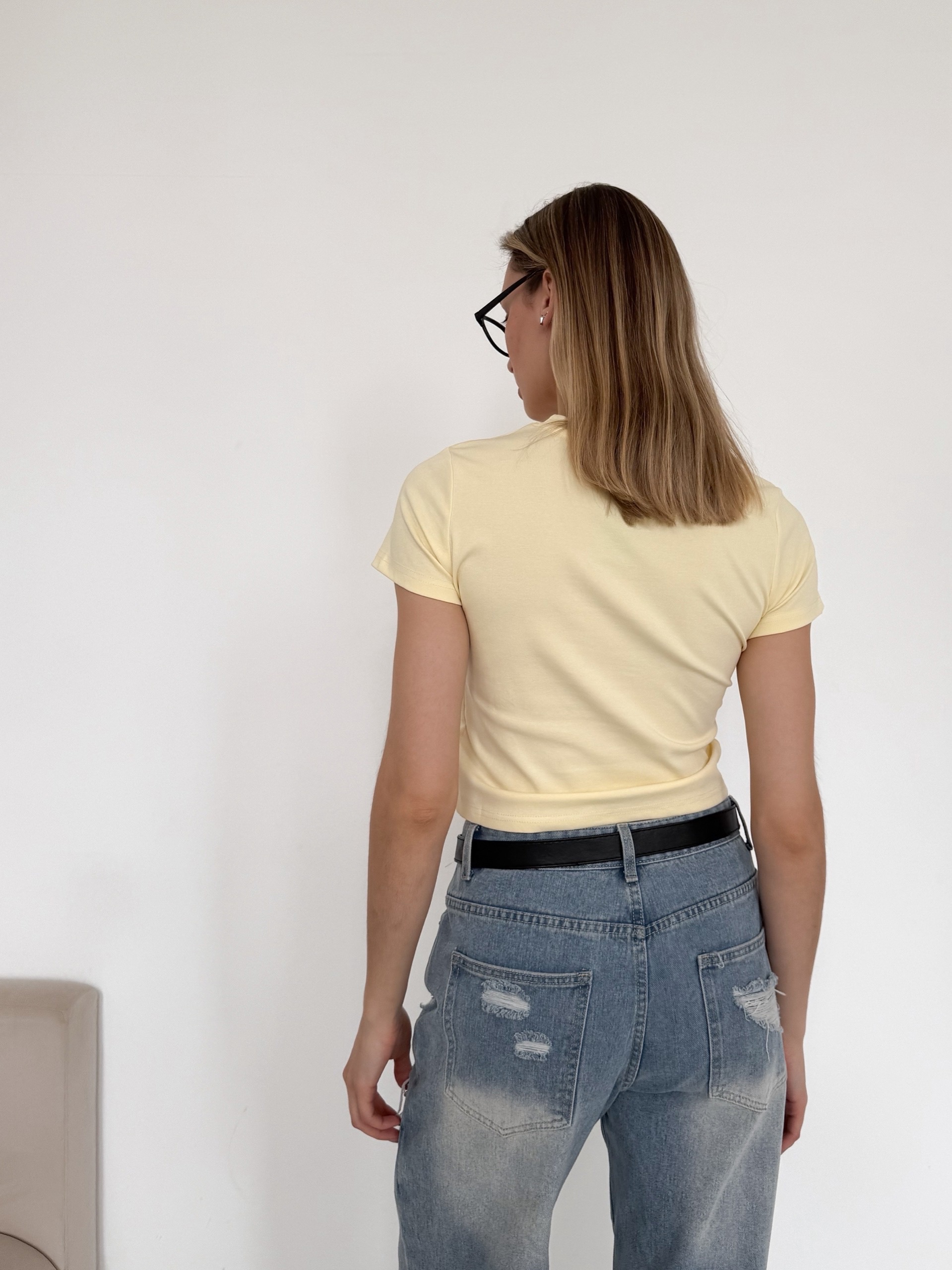 Футболка Korea 695 однотон короткая