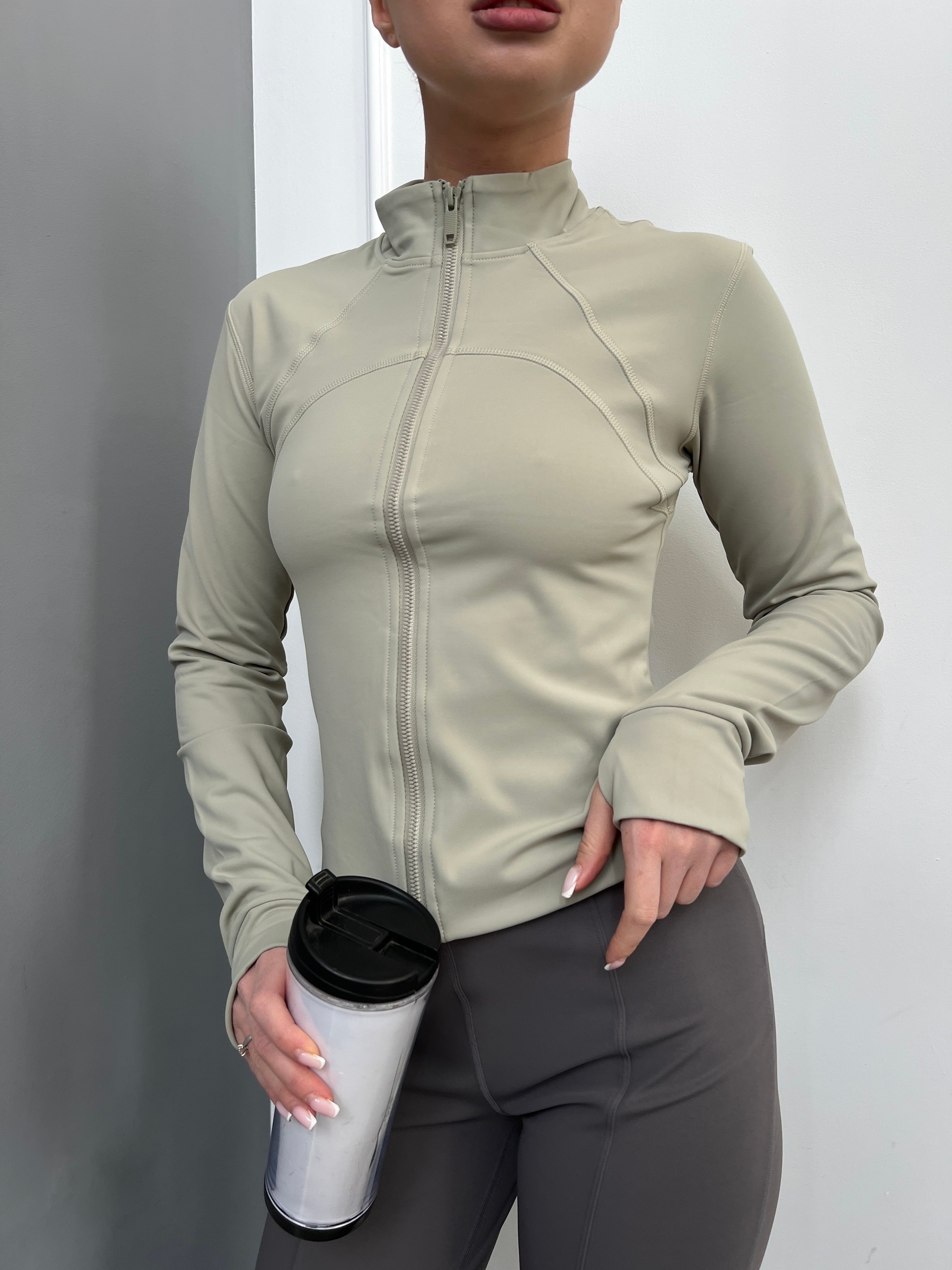 Кофточка Yoga 332 на молнии