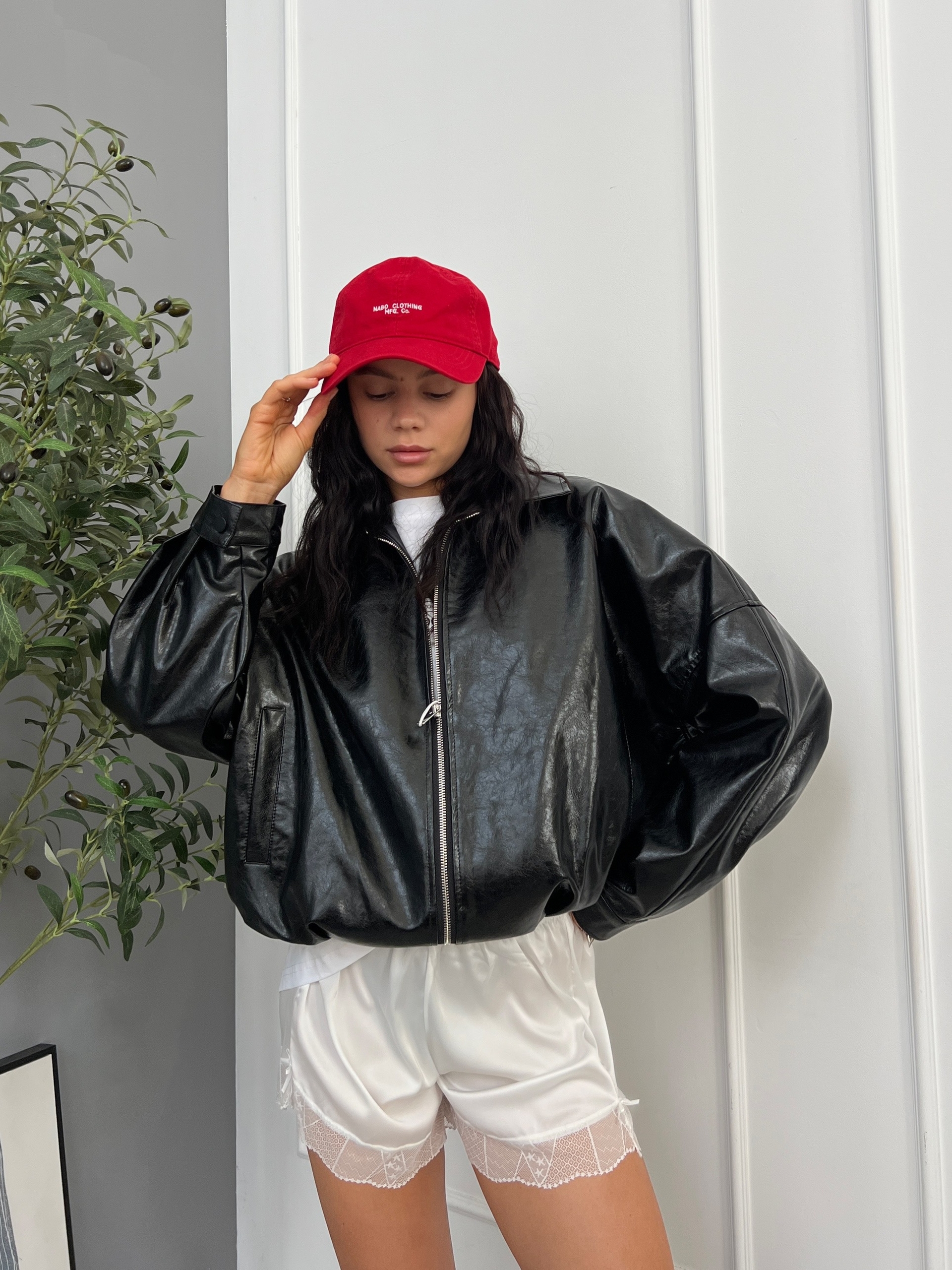 Кожанка H 256 ремешок снизу