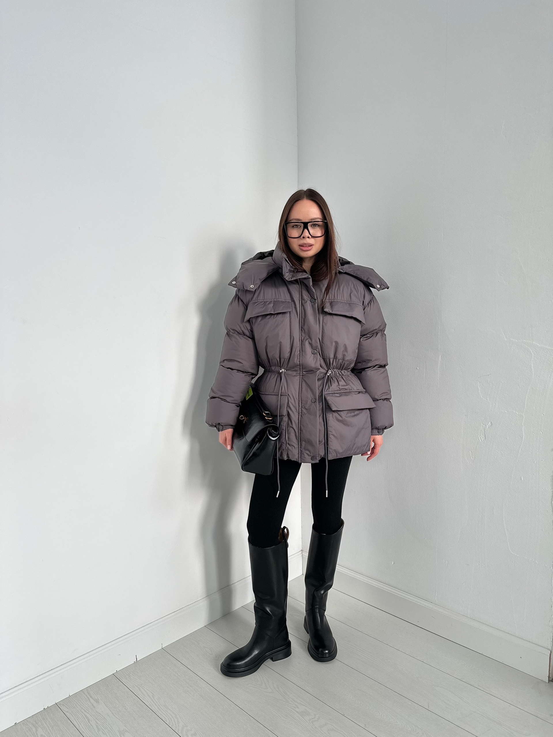 Куртка W 639  на кулиске короткая