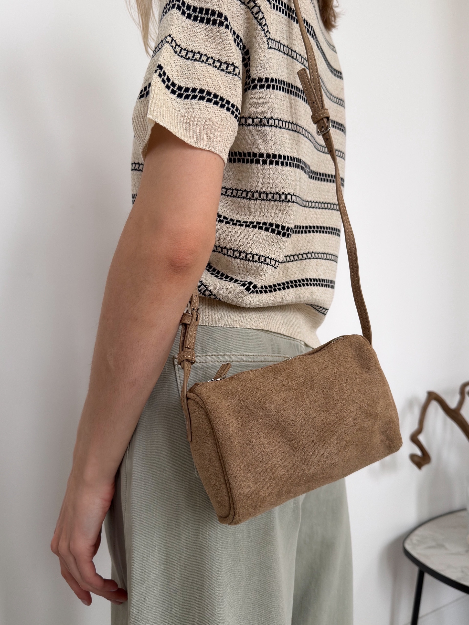 Сумка замша бочонок U862