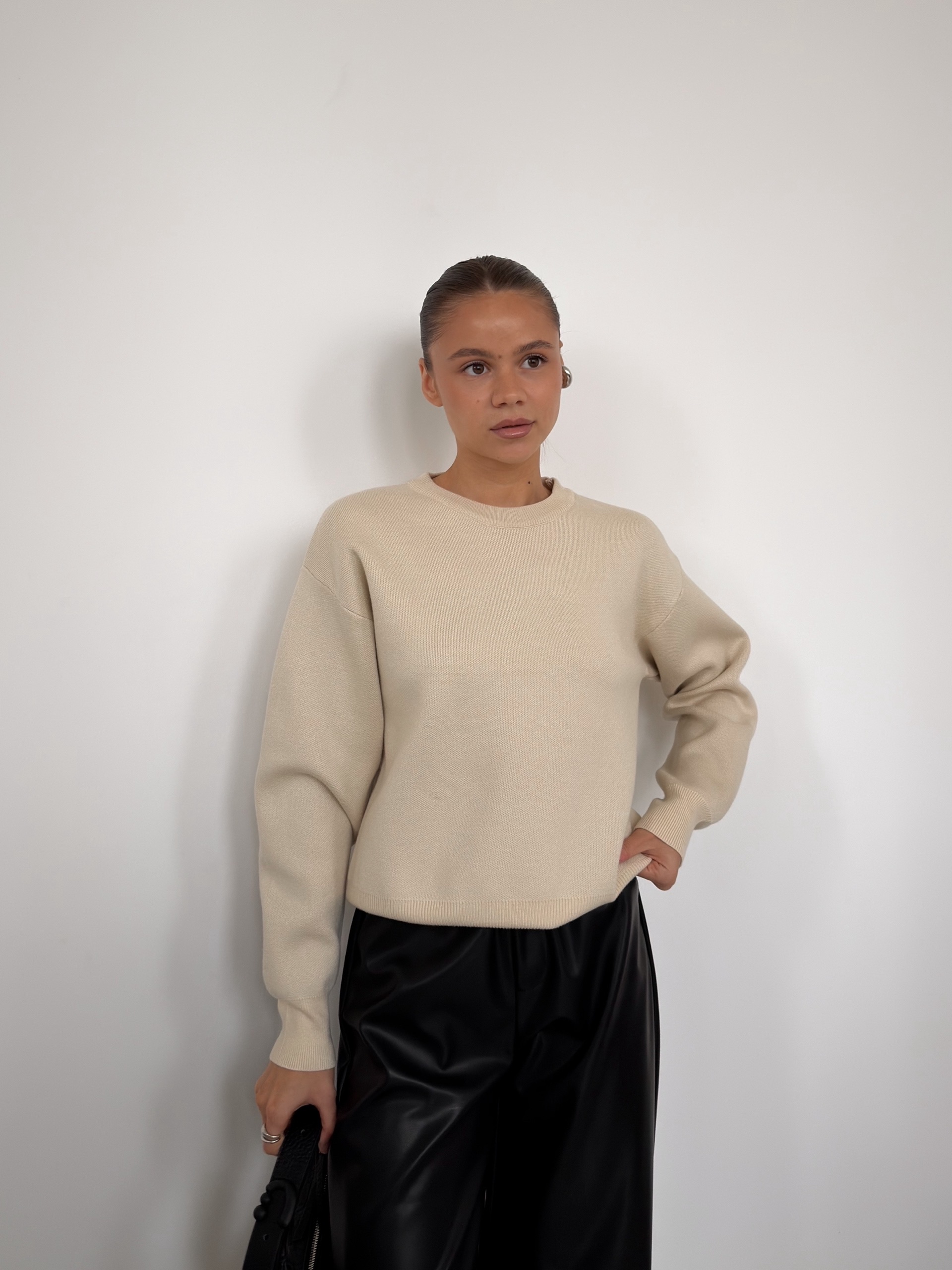 Джемпер Korea 649 круглый ворот