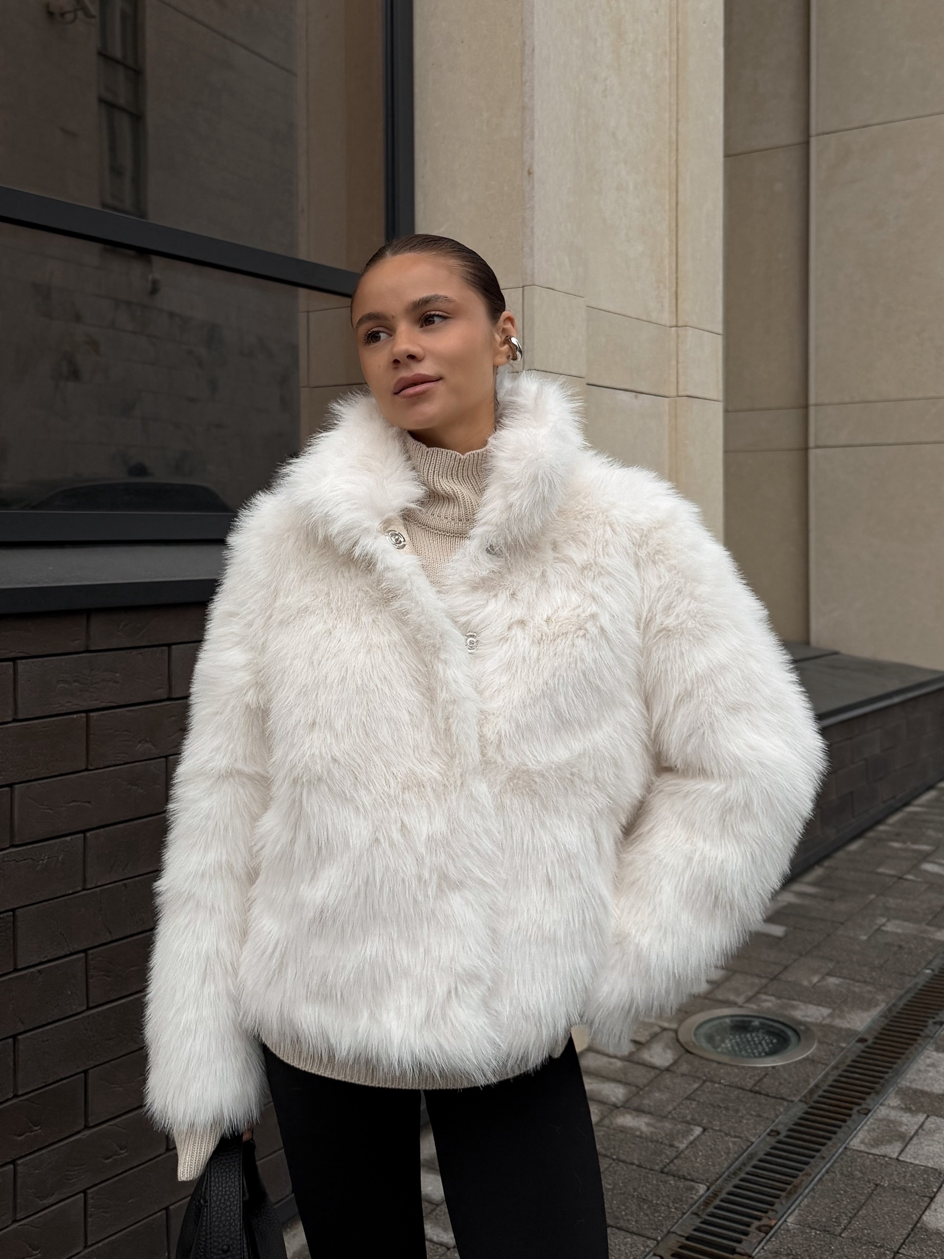 Шубка G19 короткая ворот