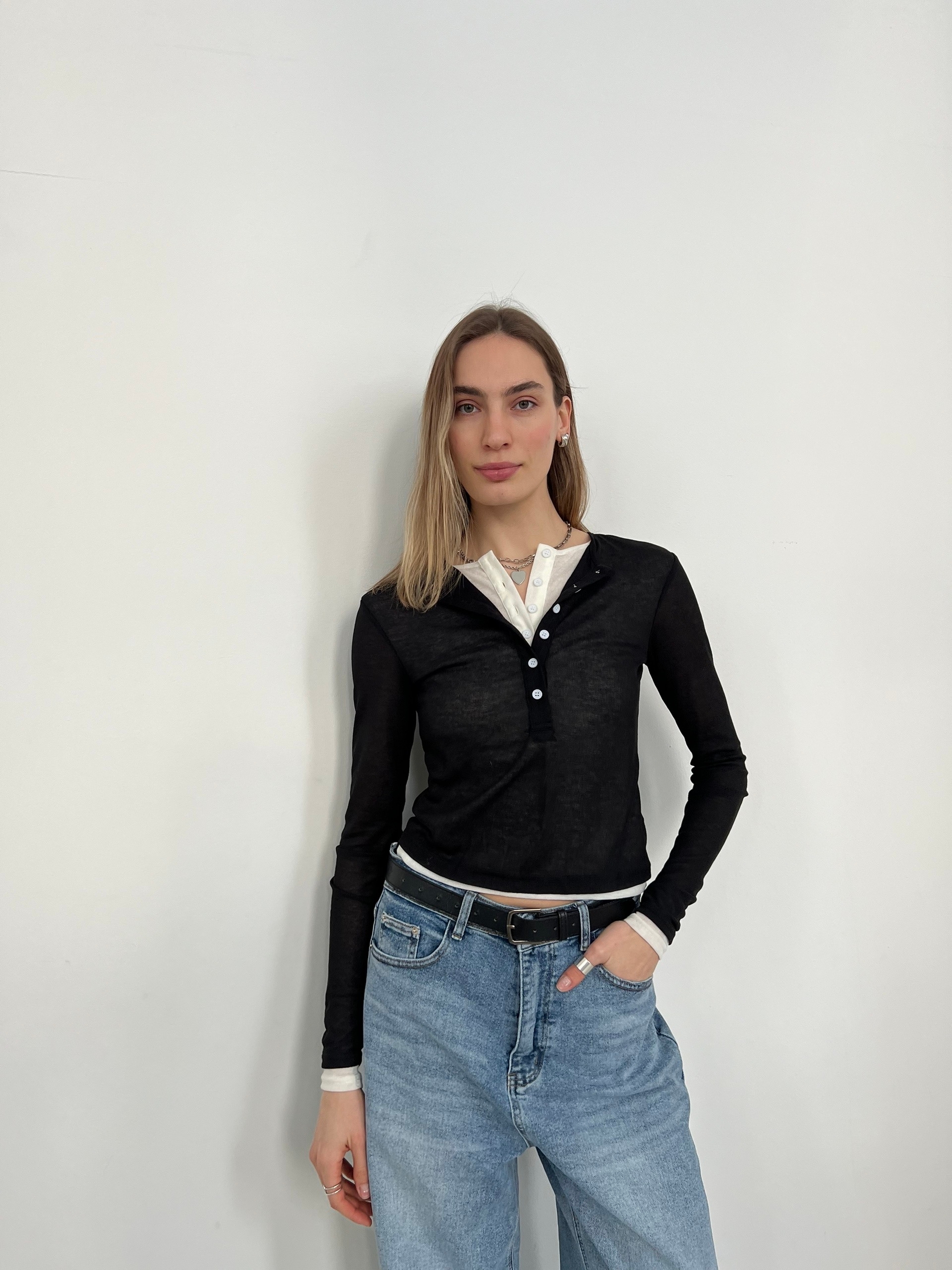 Кофточка W 7068 на пуговках двухцветная