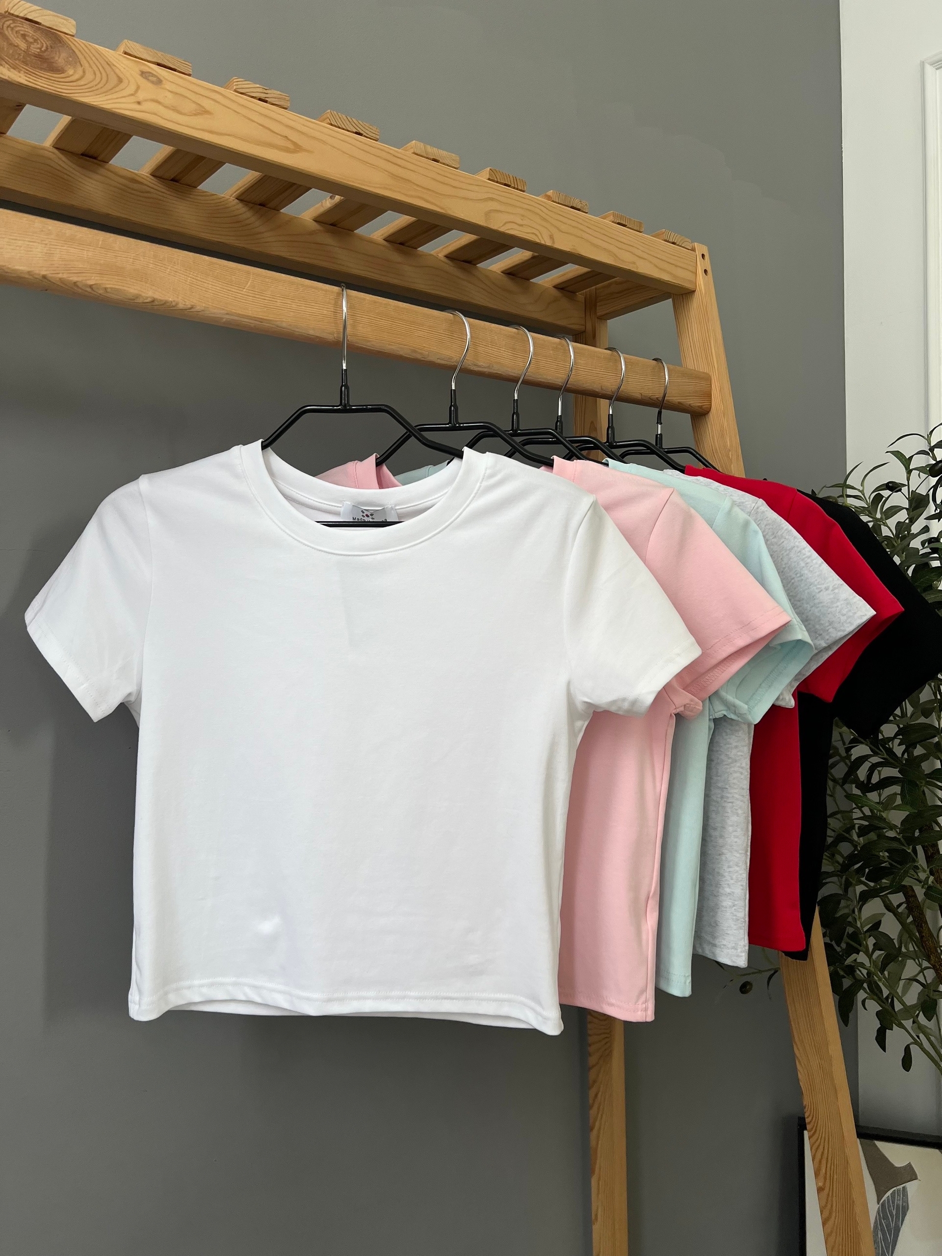 Футболка Korea 695 однотон короткая