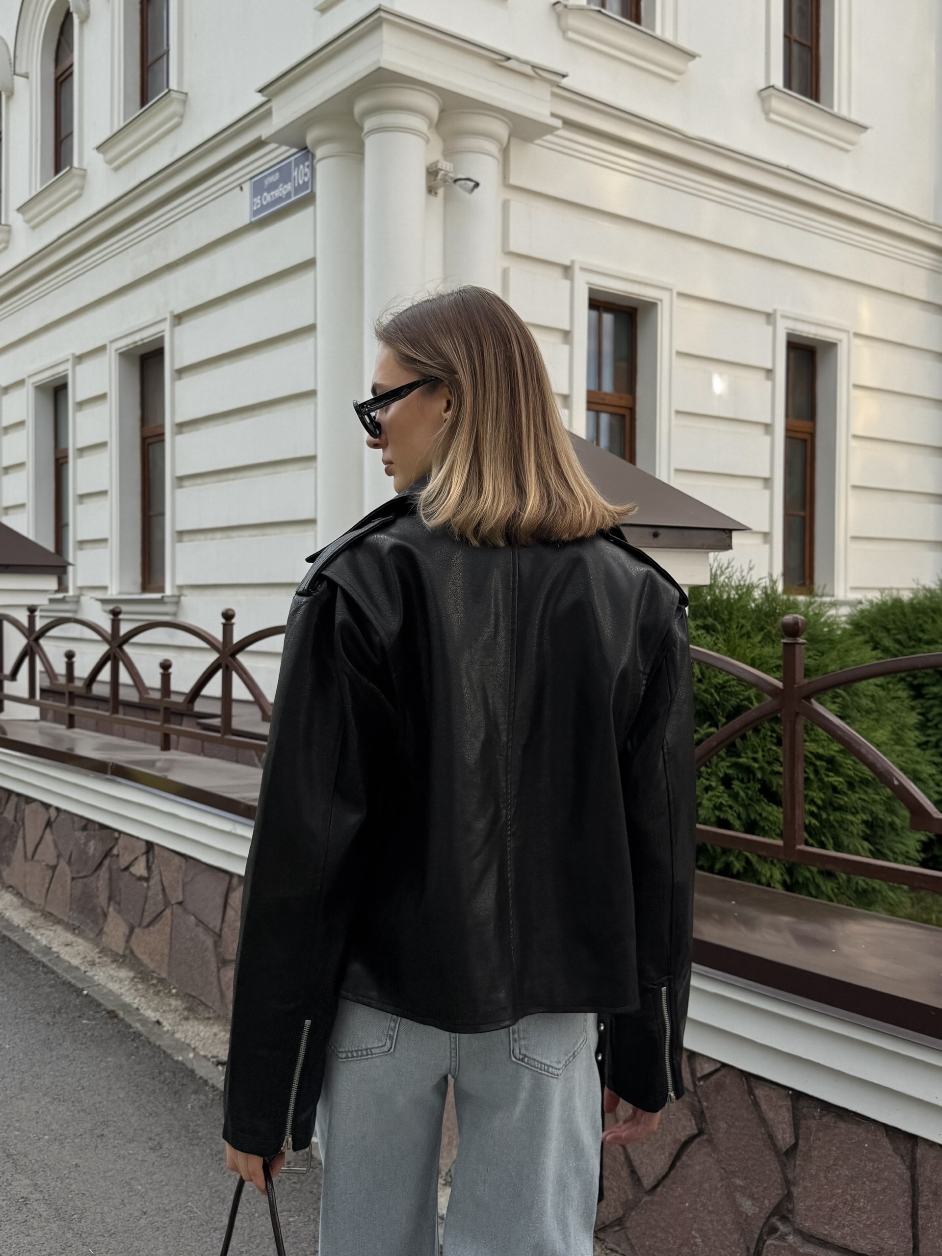 Куртка кожаная W9191 ремень снизу