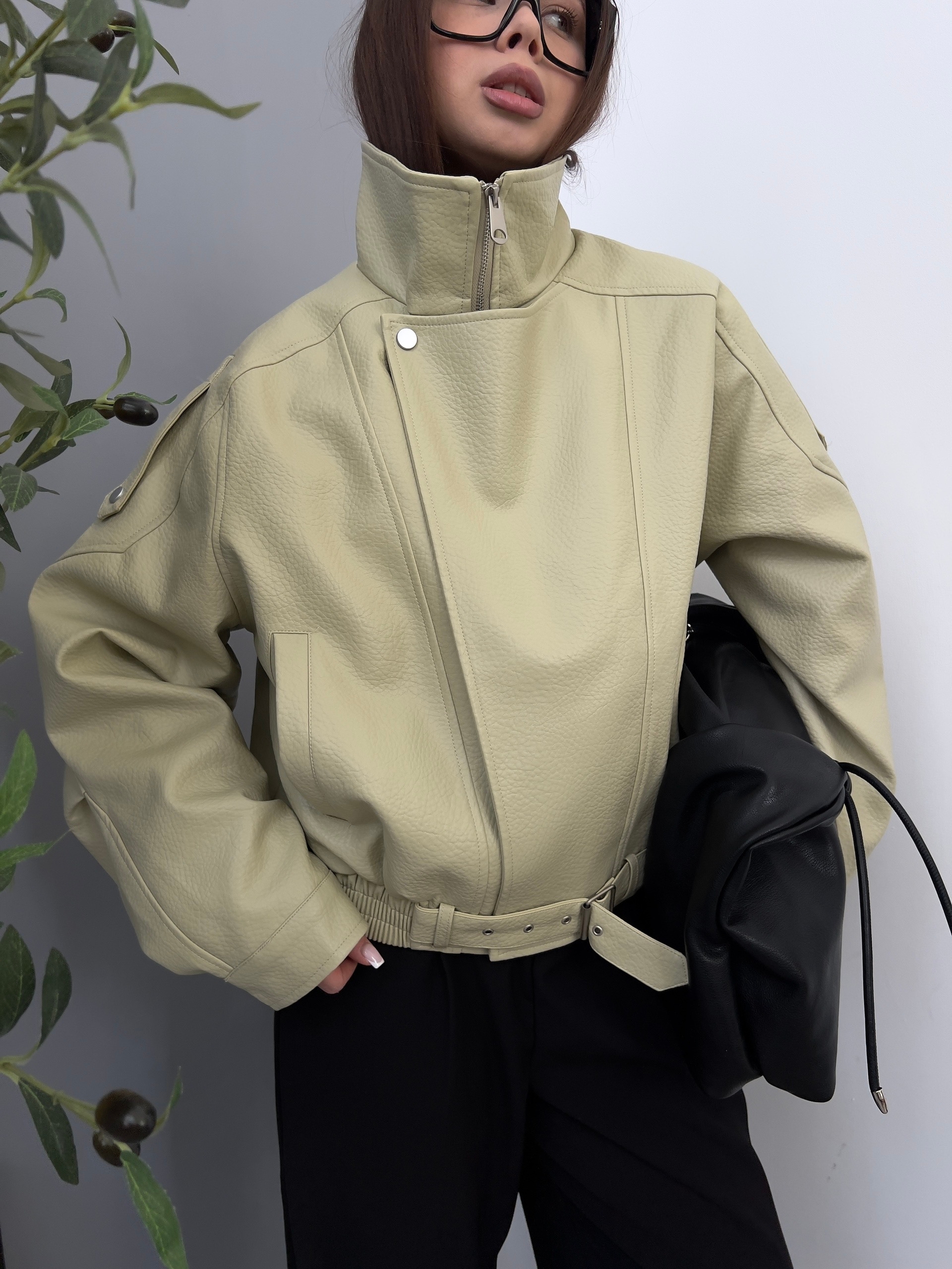 Кожанка W 6001 ворот