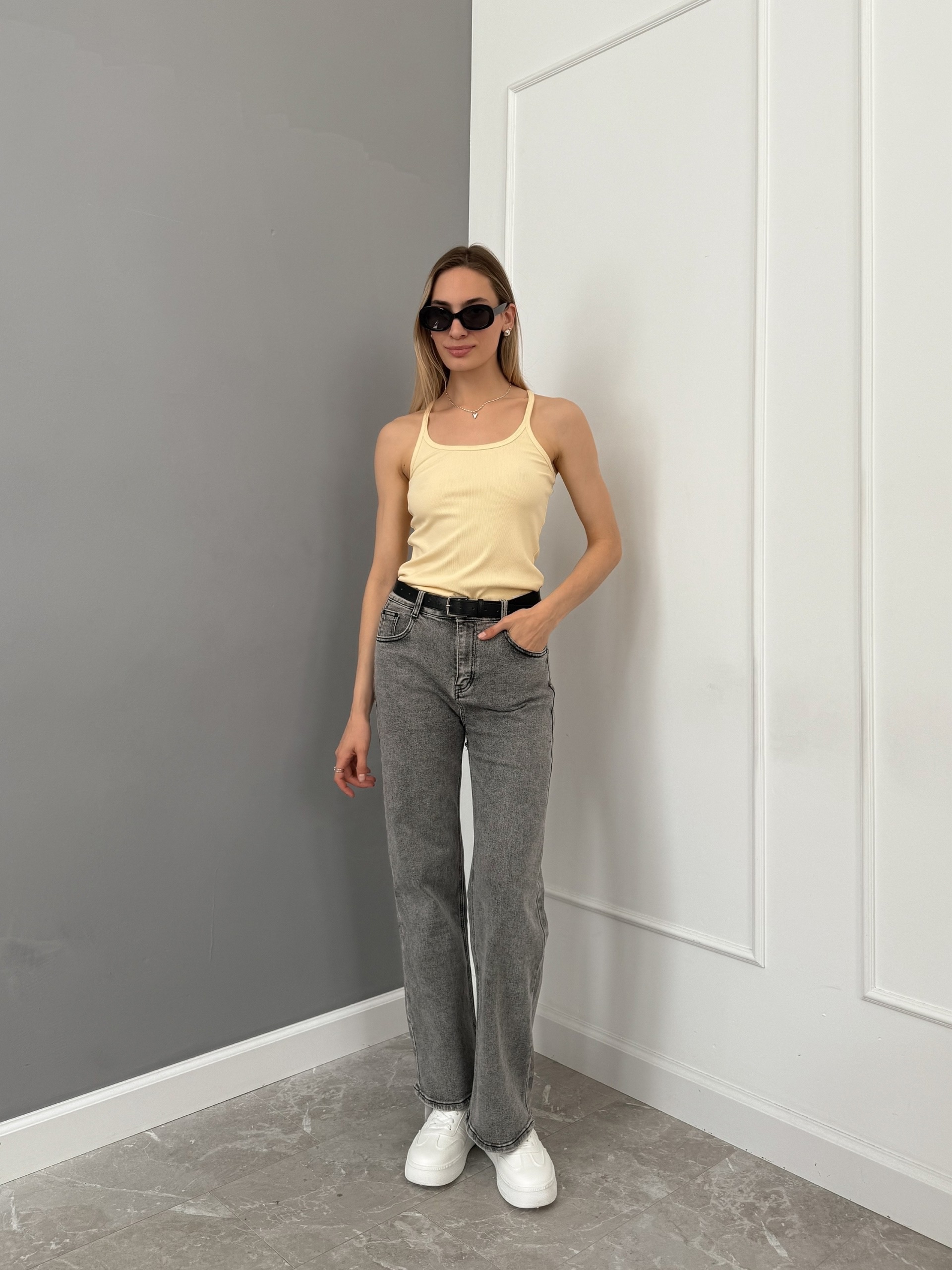 Джинсы Praisejeans F6343G прямые серые