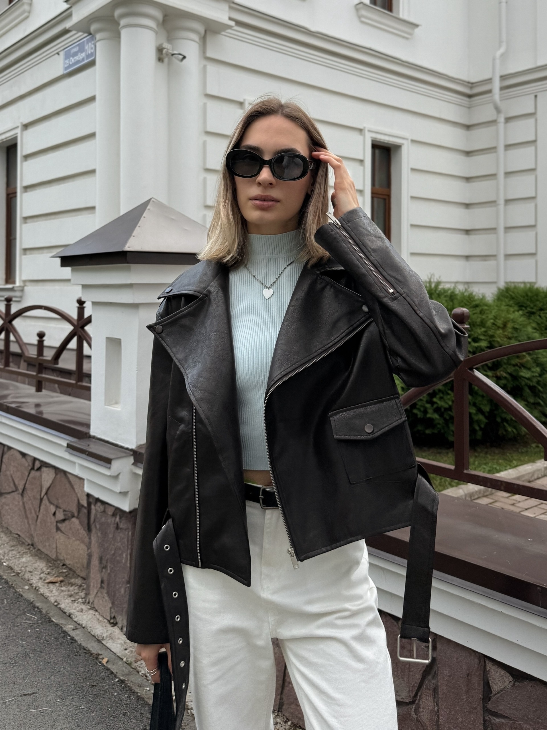 Куртка кожаная W9191 ремень снизу