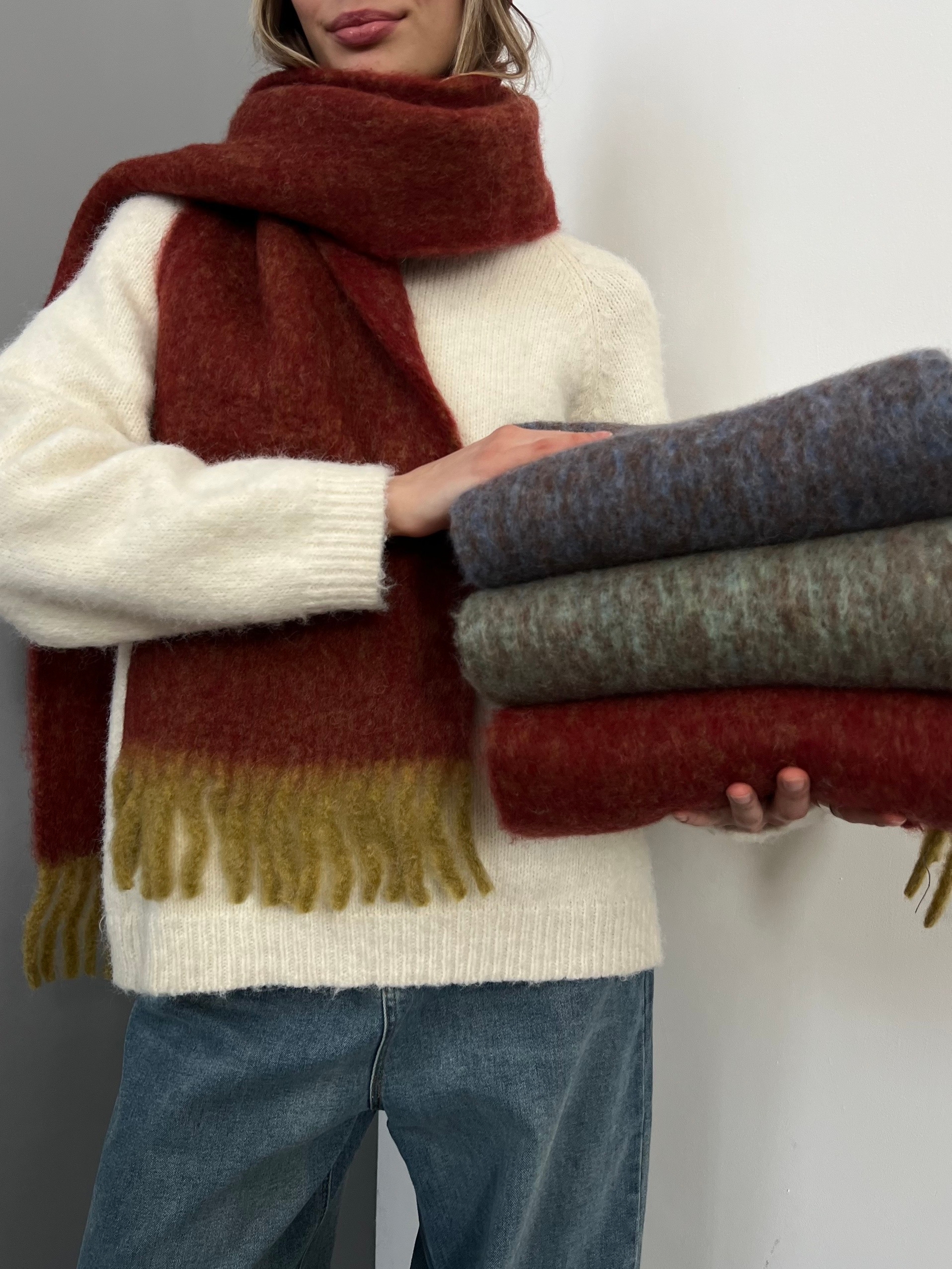 Шарф разноцветный висюльки