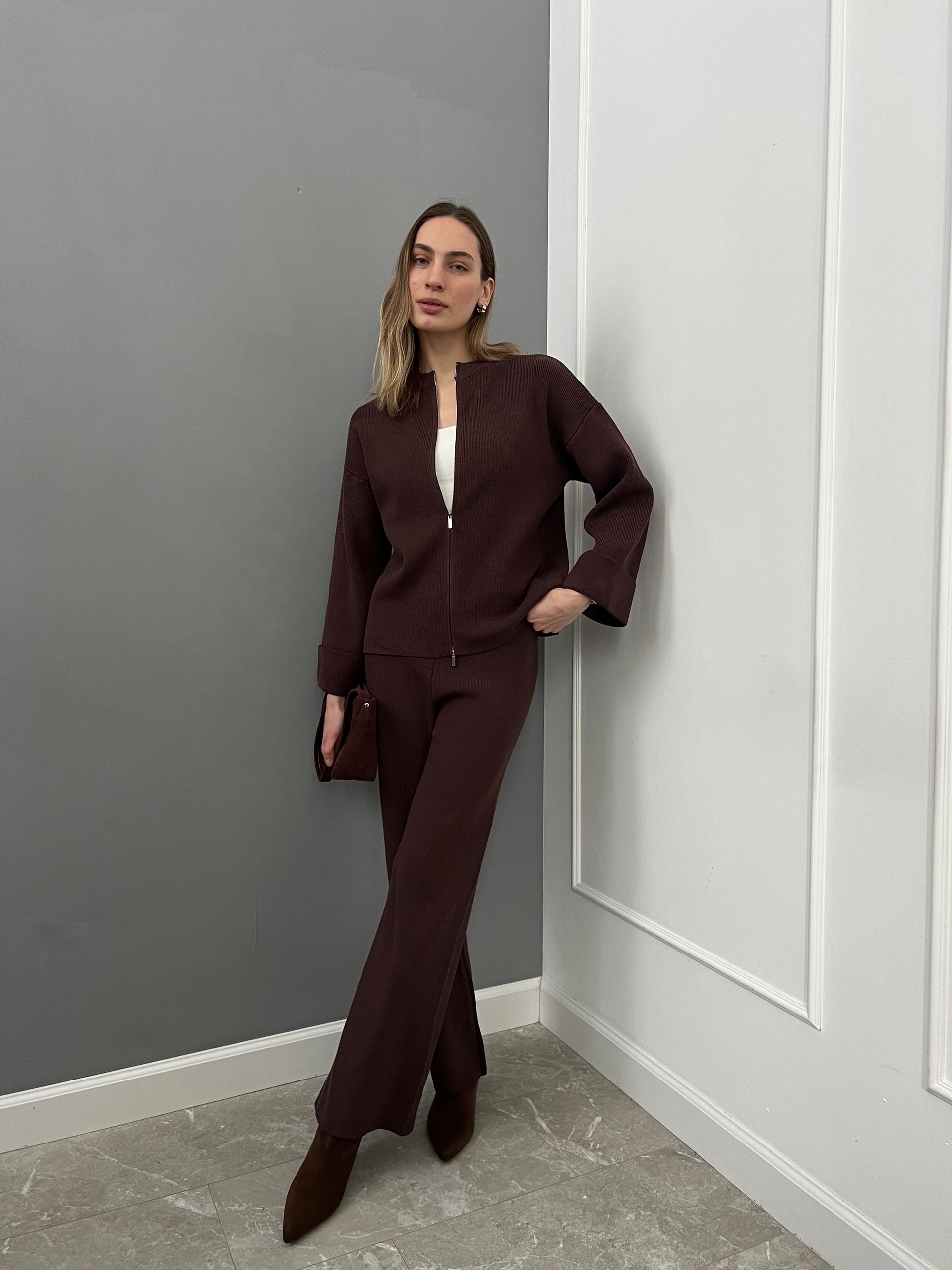 Костюм 3369 подворот на рукавах трикотаж