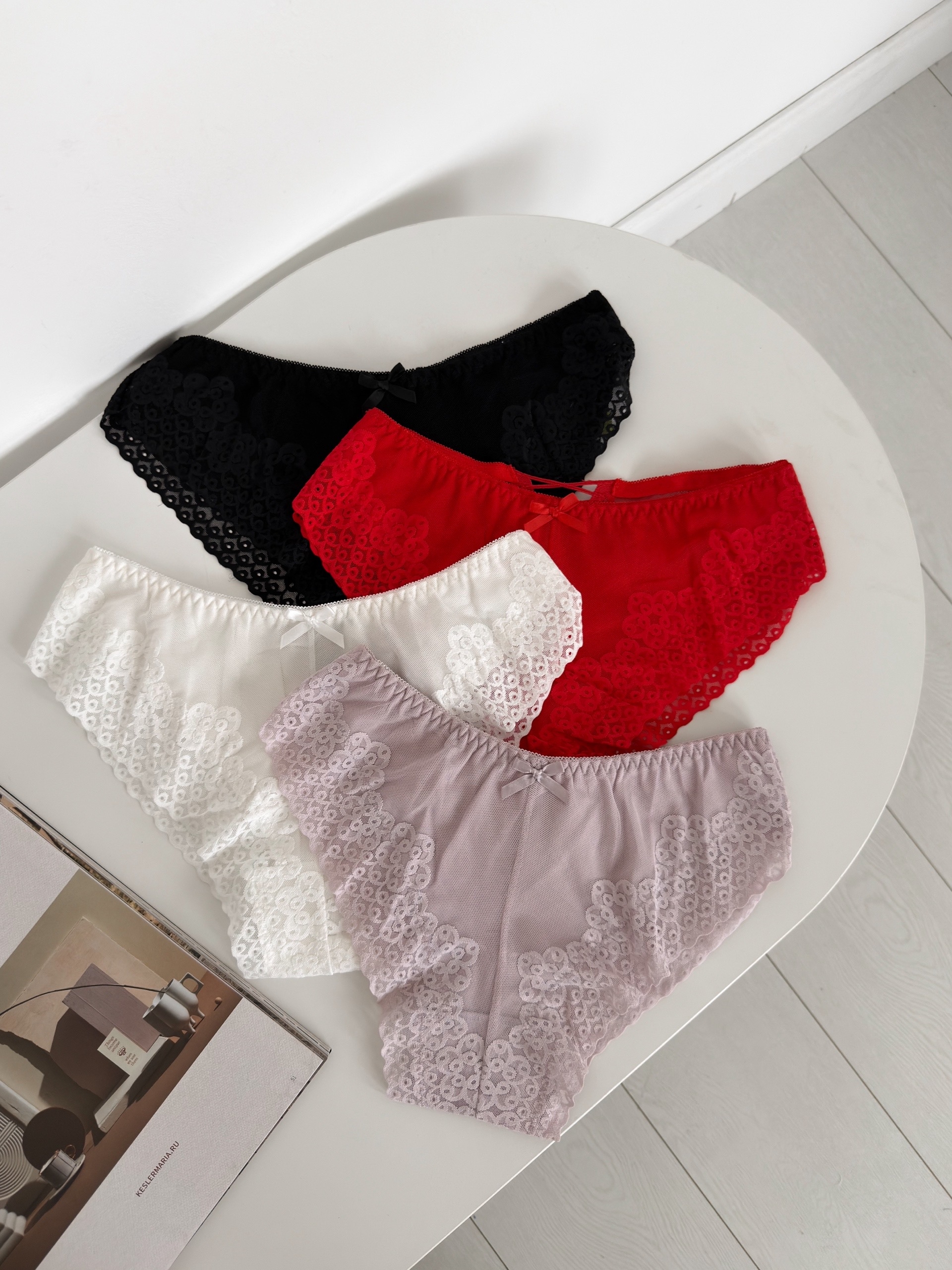 Трусы Daiyingyu 7667 кружева