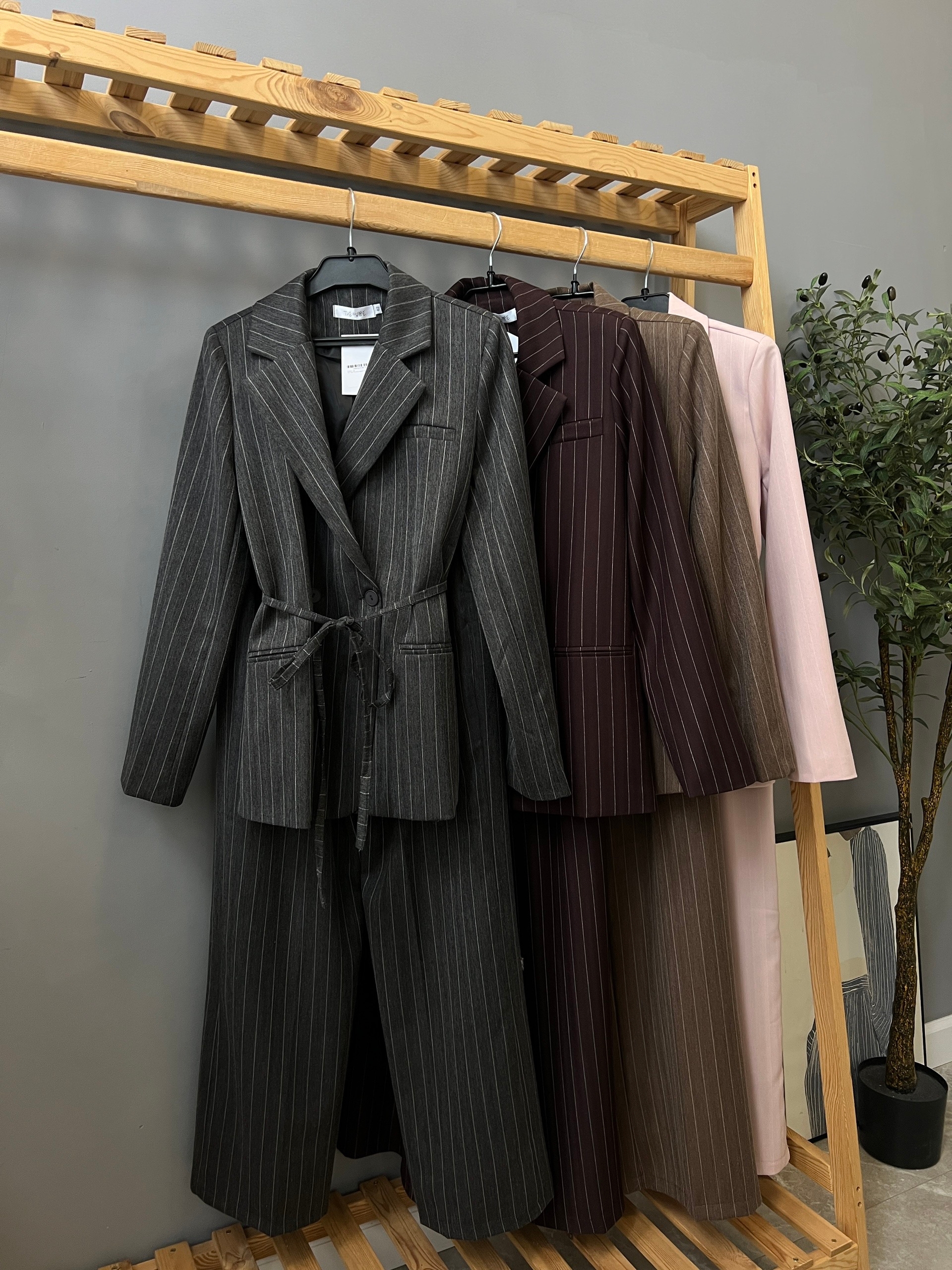 Костюм The Vibe жакет+брюки в полоску