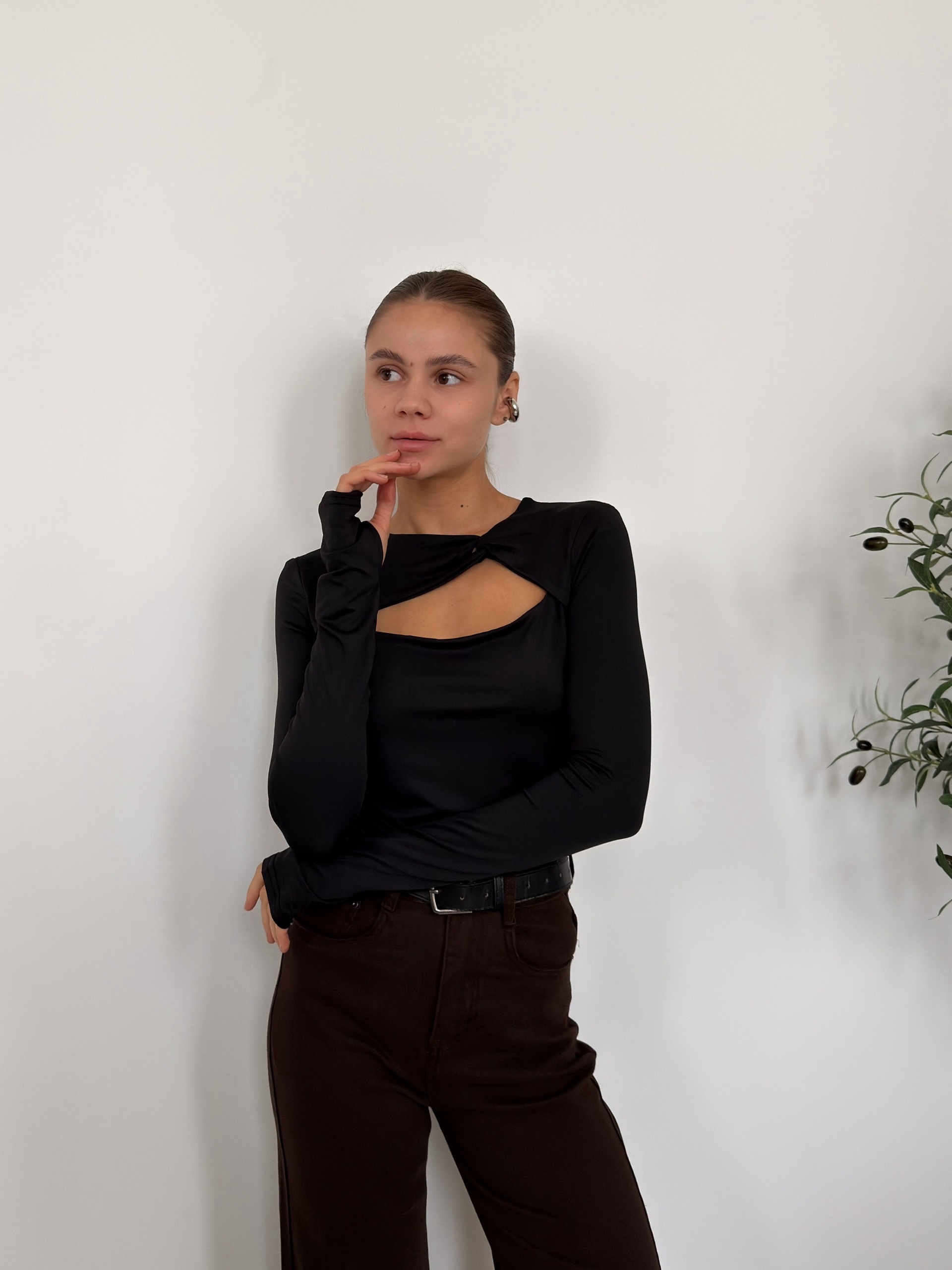 Кофточка Nama 023 вырез сборки на талии