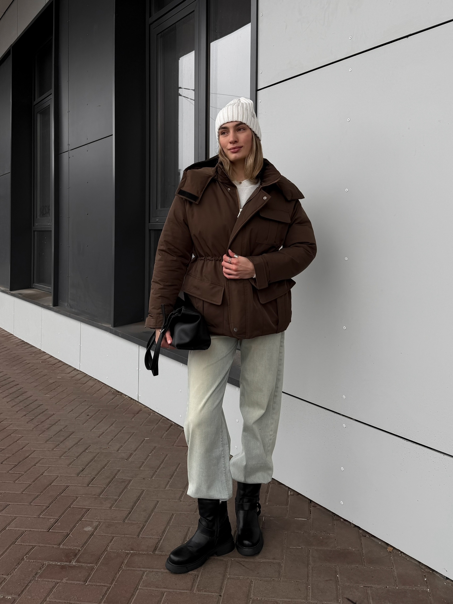 Куртка Base Girlie 1512 затяжки внутри