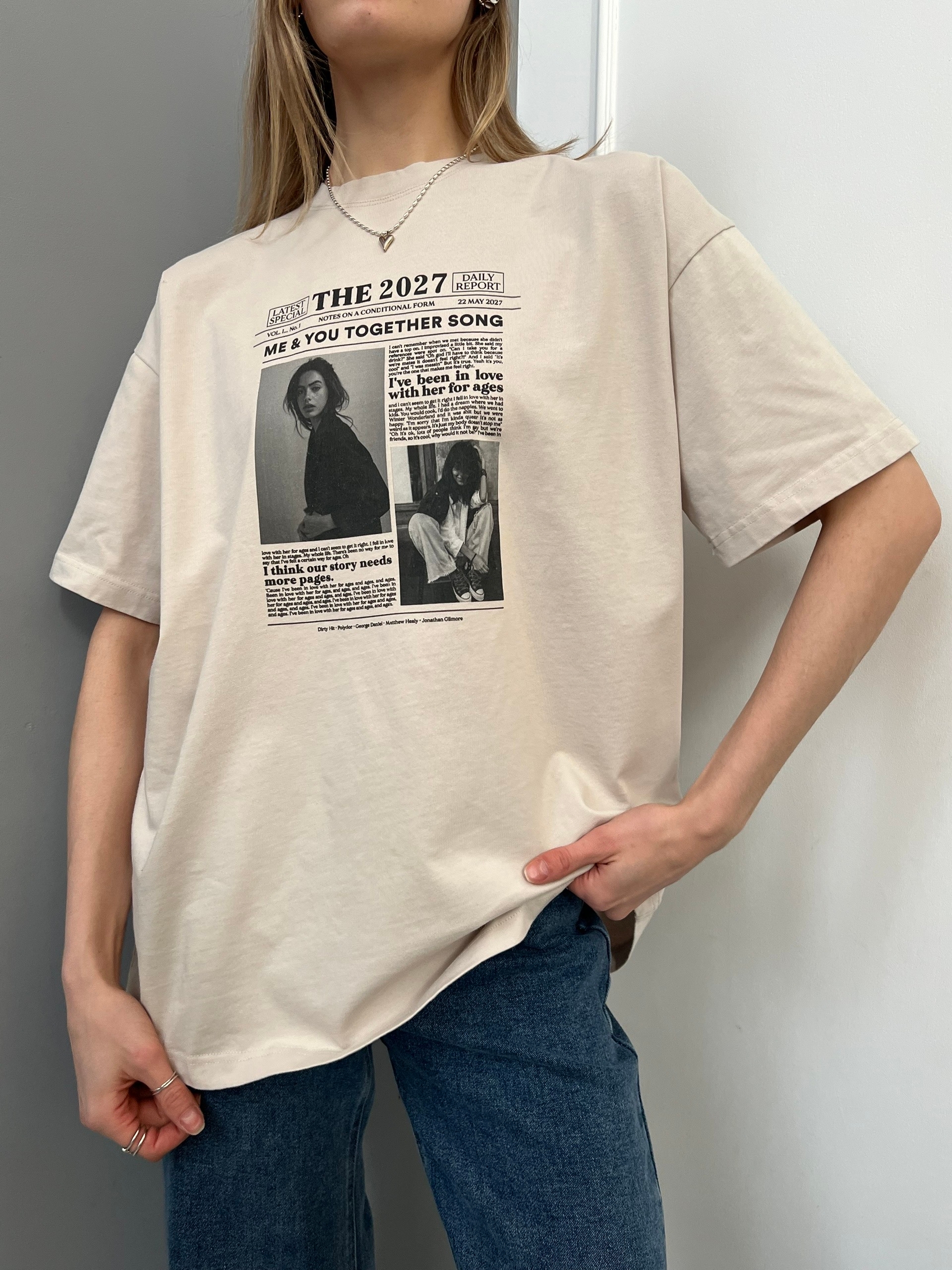 Футболка NJ 1862 принт девушки  оверсайз