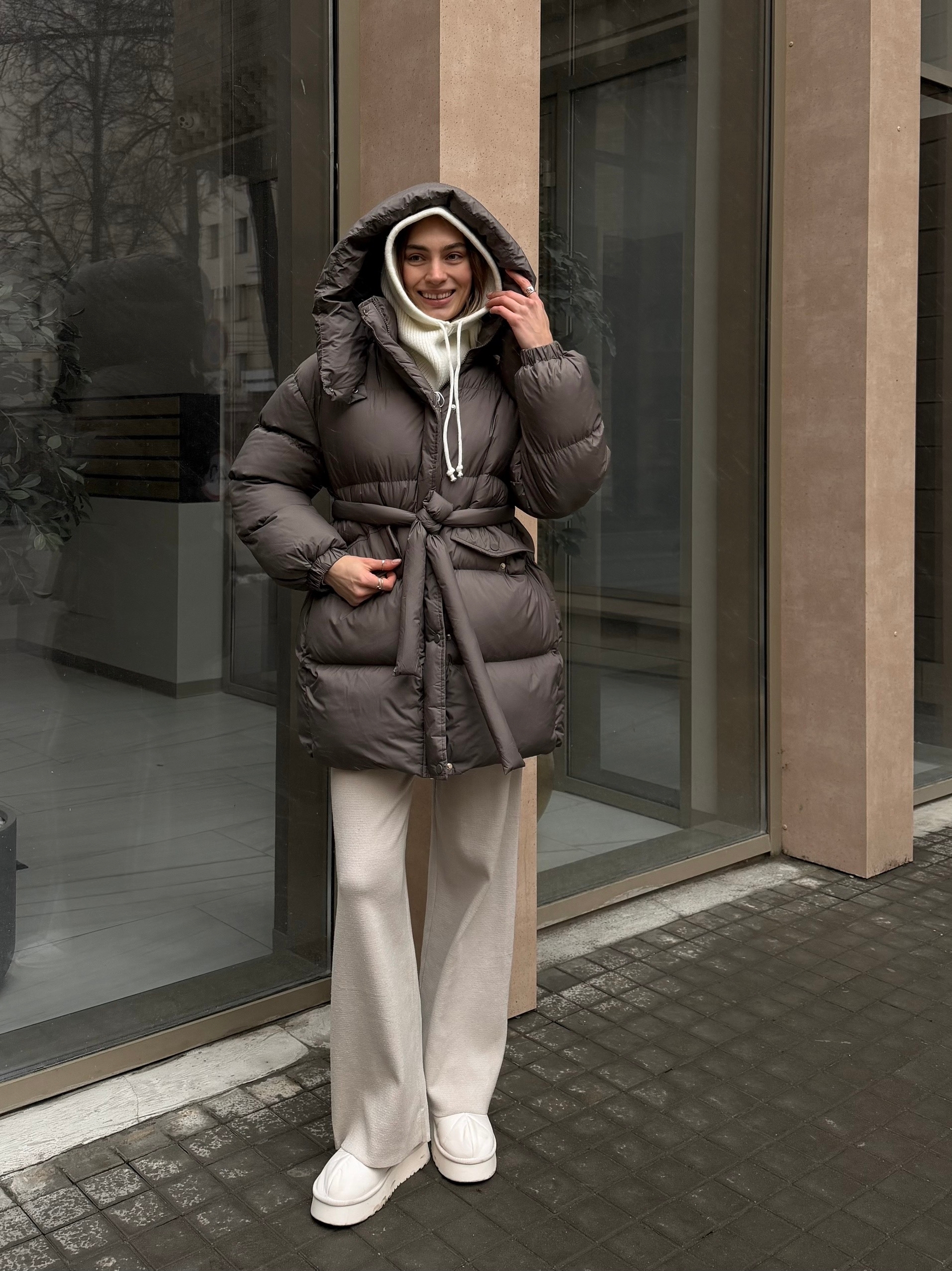 Куртка H 8159 средняя длина с поясом