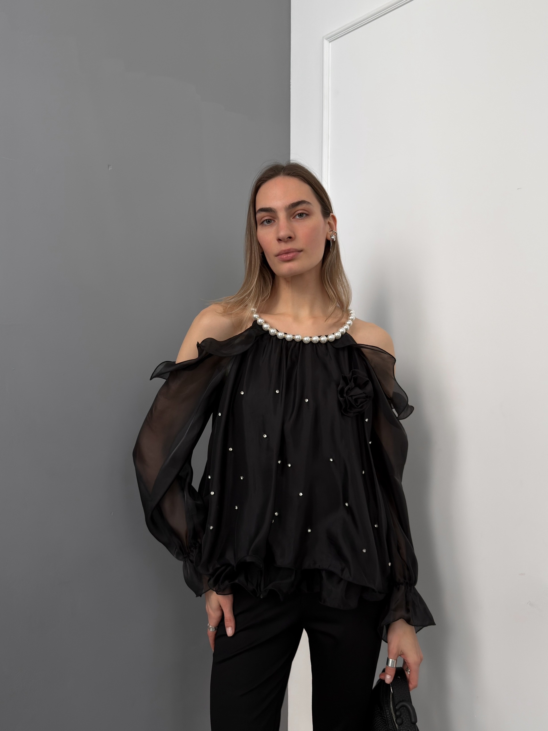 Блуза Fire 9116 открытые плечи стразы+жемчуг