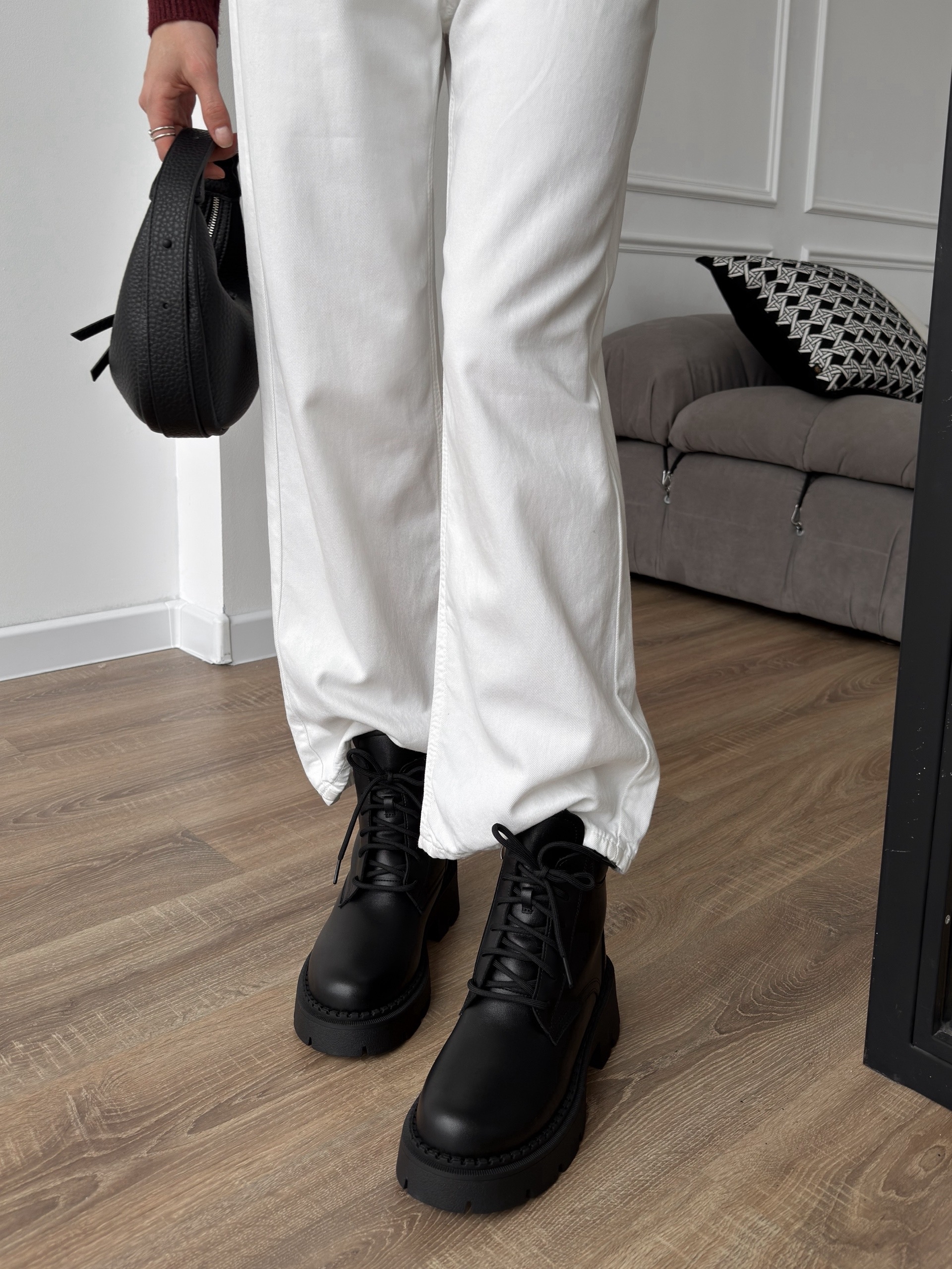 Ботинки FEENA 1307black  шнуровка