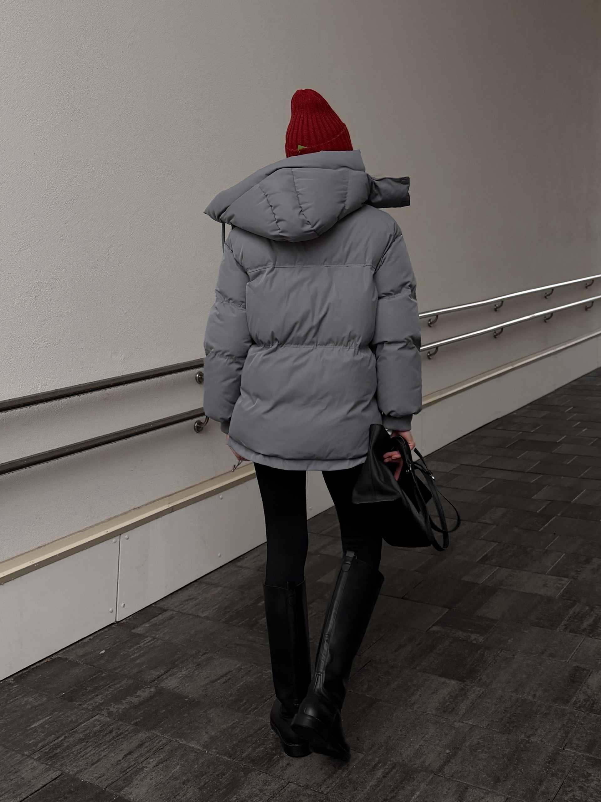 Куртка Base 1535 капюшон на завязках