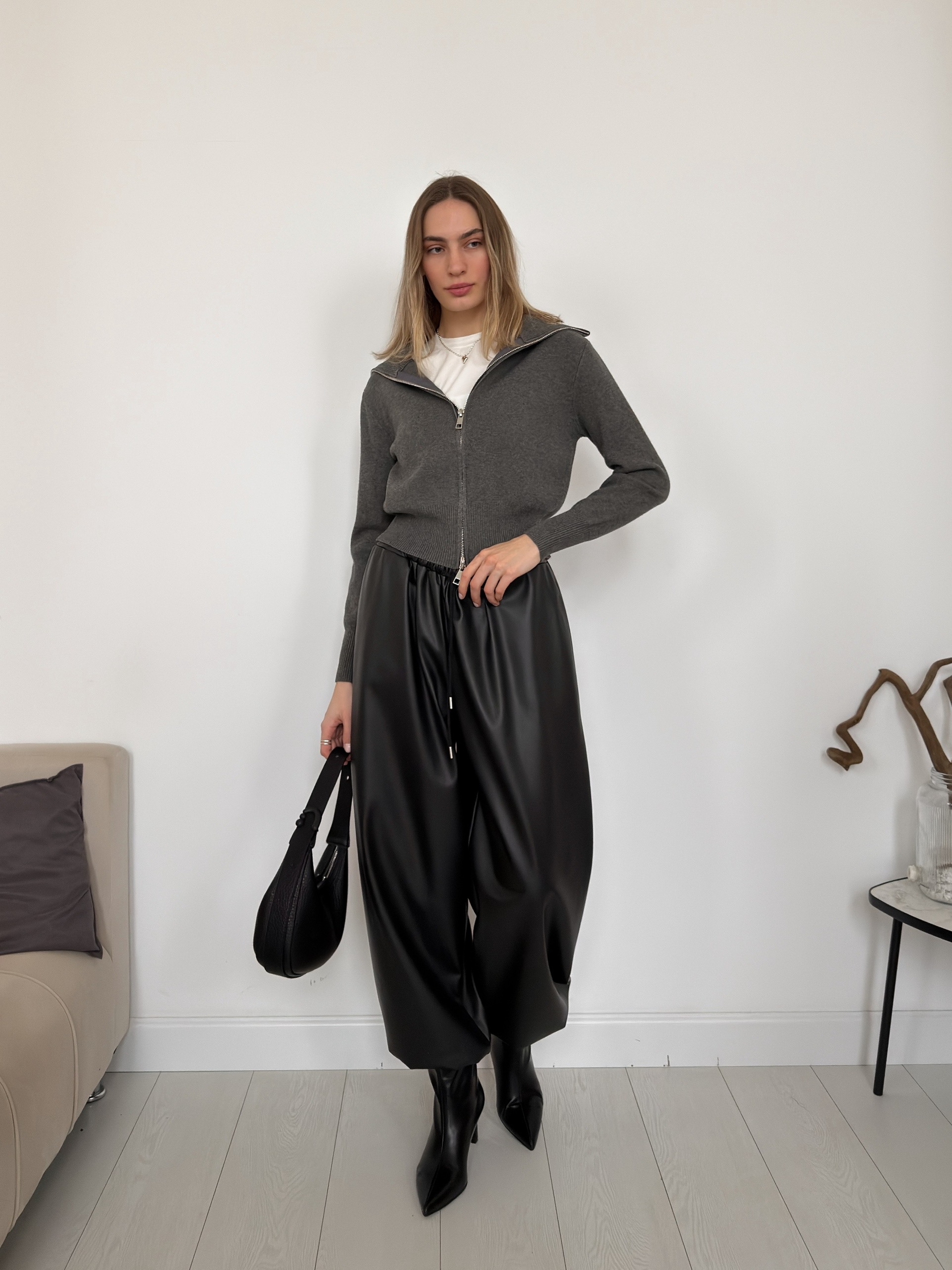 Джемпер на молнии низ рубчик