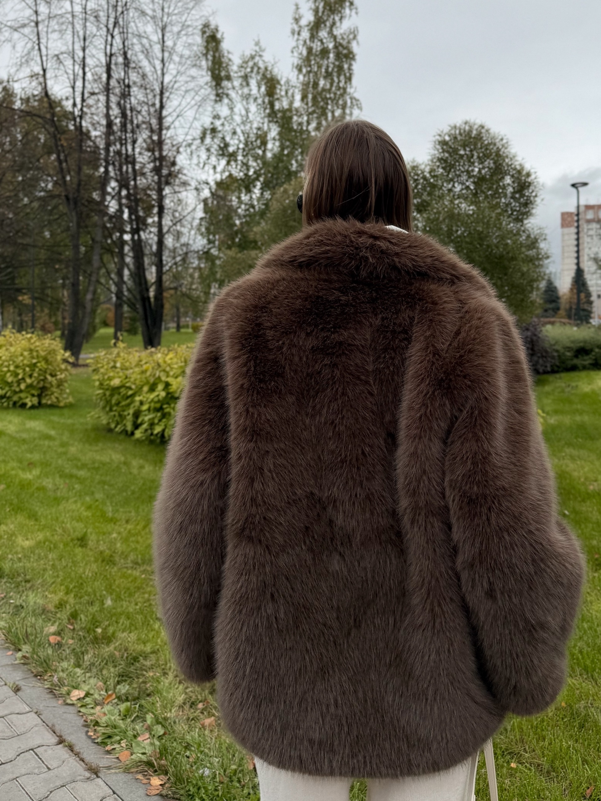 Шуба W 6682 пушистая средн длина