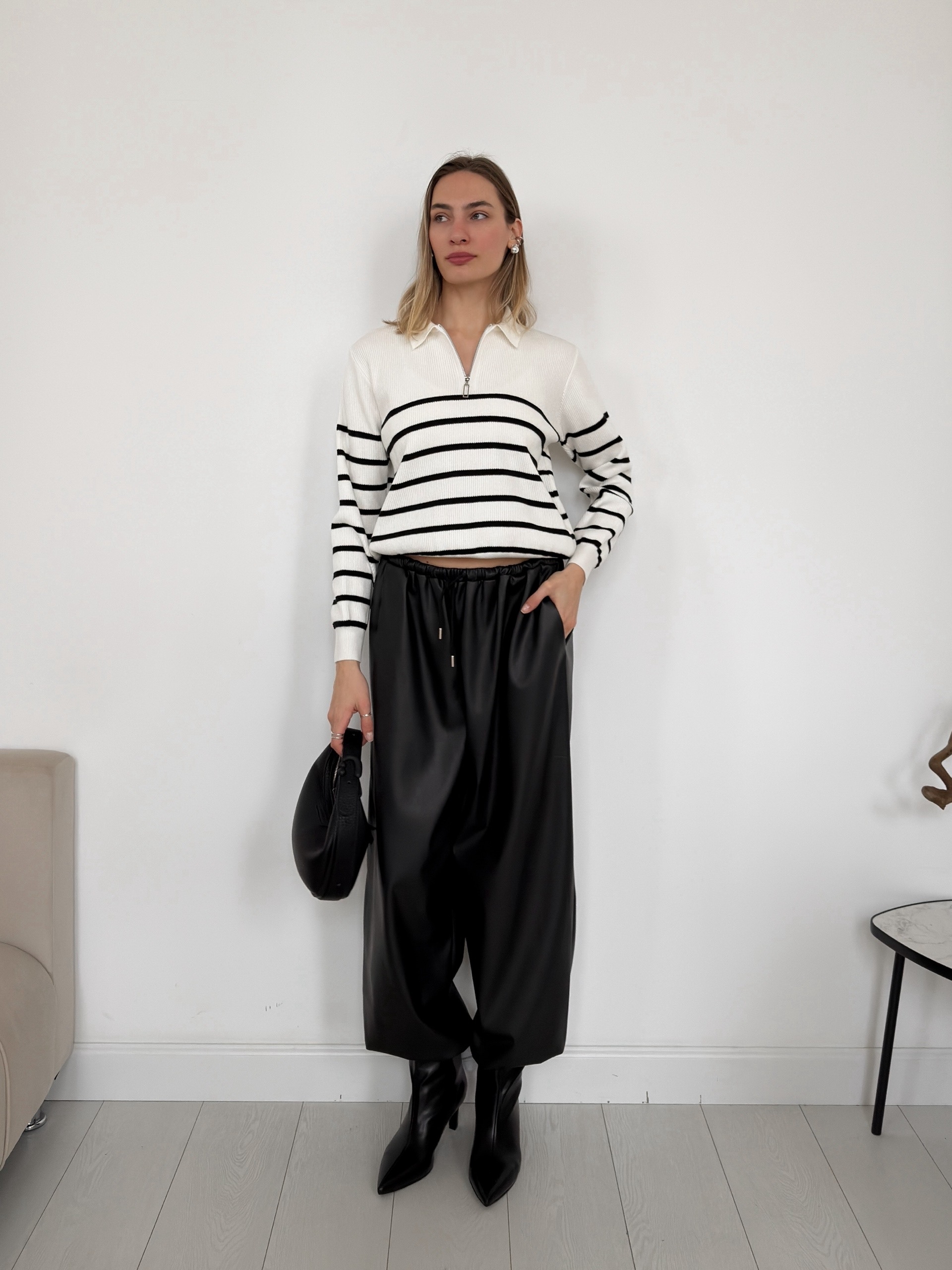 Джемпер S2172 ворот на замке полоска