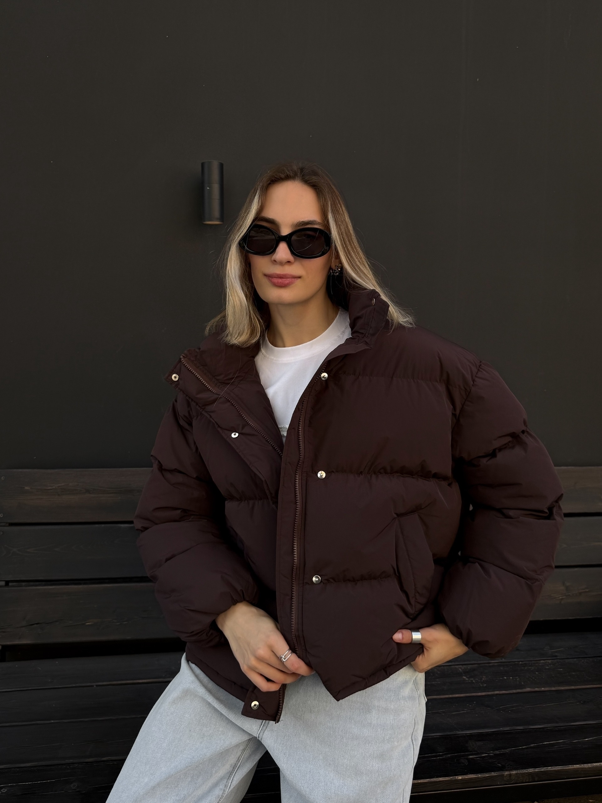 Куртка W 5886 короткая затяжки снизу
