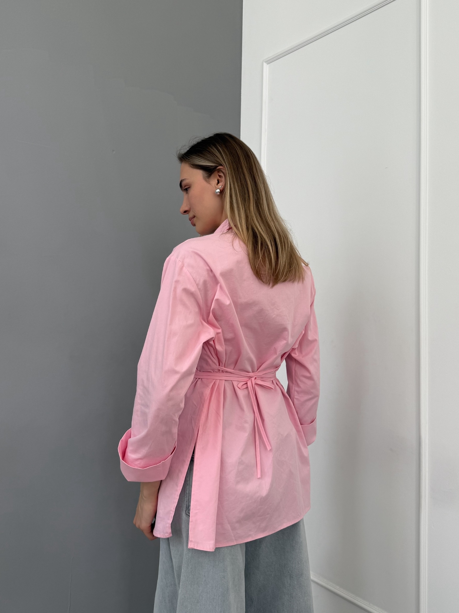 Рубашка Daqin 25290 с поясом удлиненная