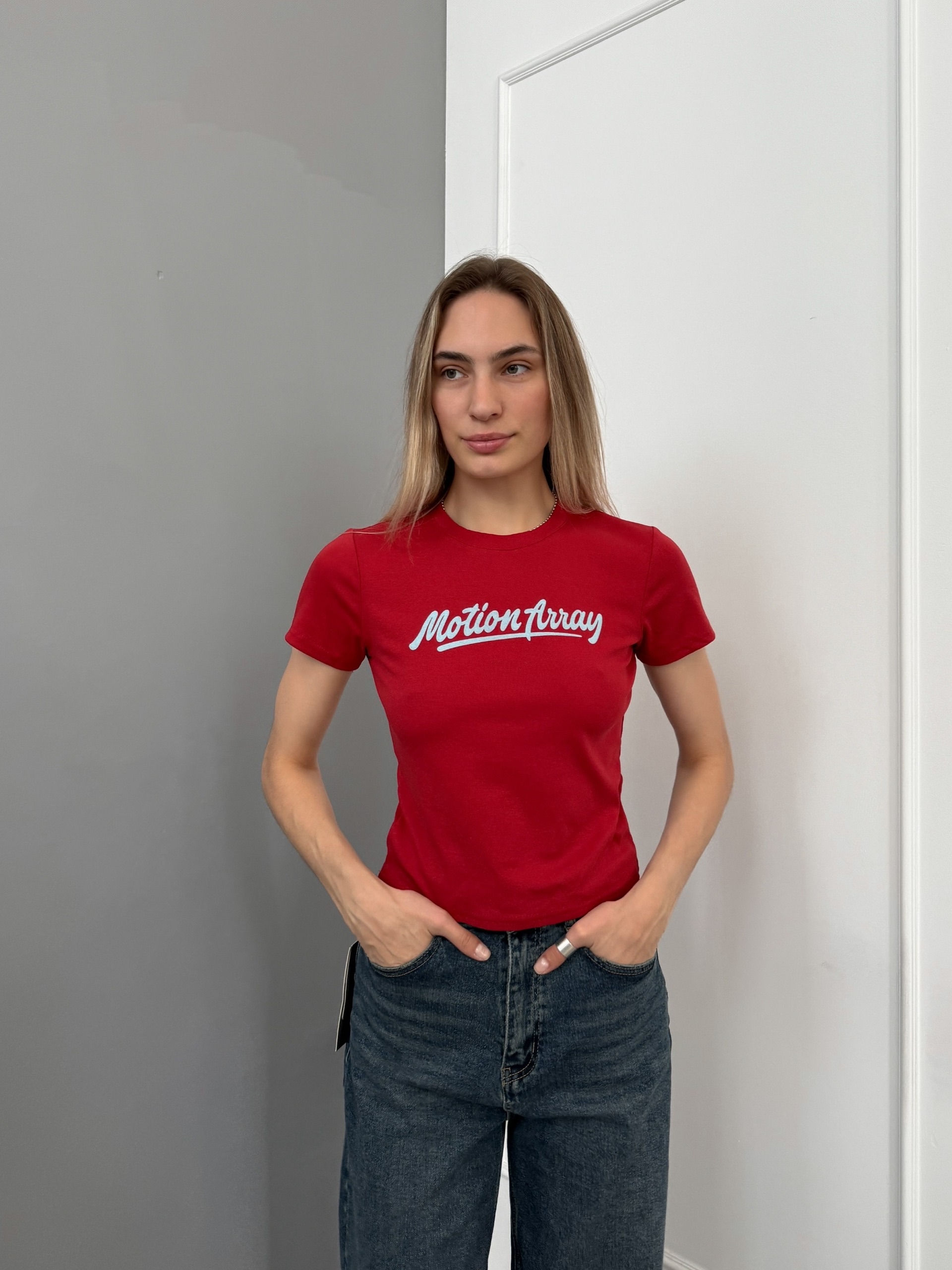 Футболка motion array надпись