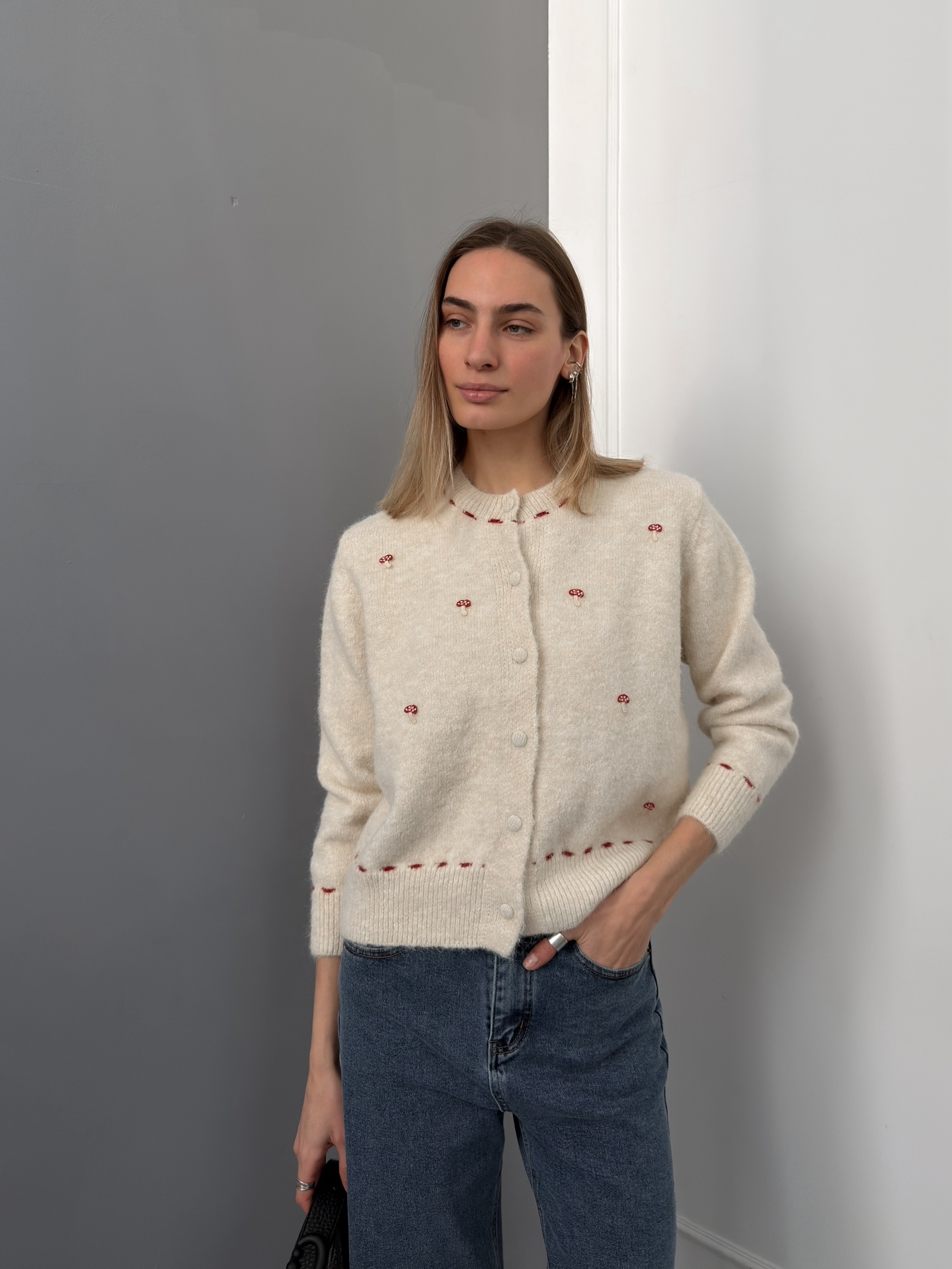 Кардиган на пуговках+грибочки