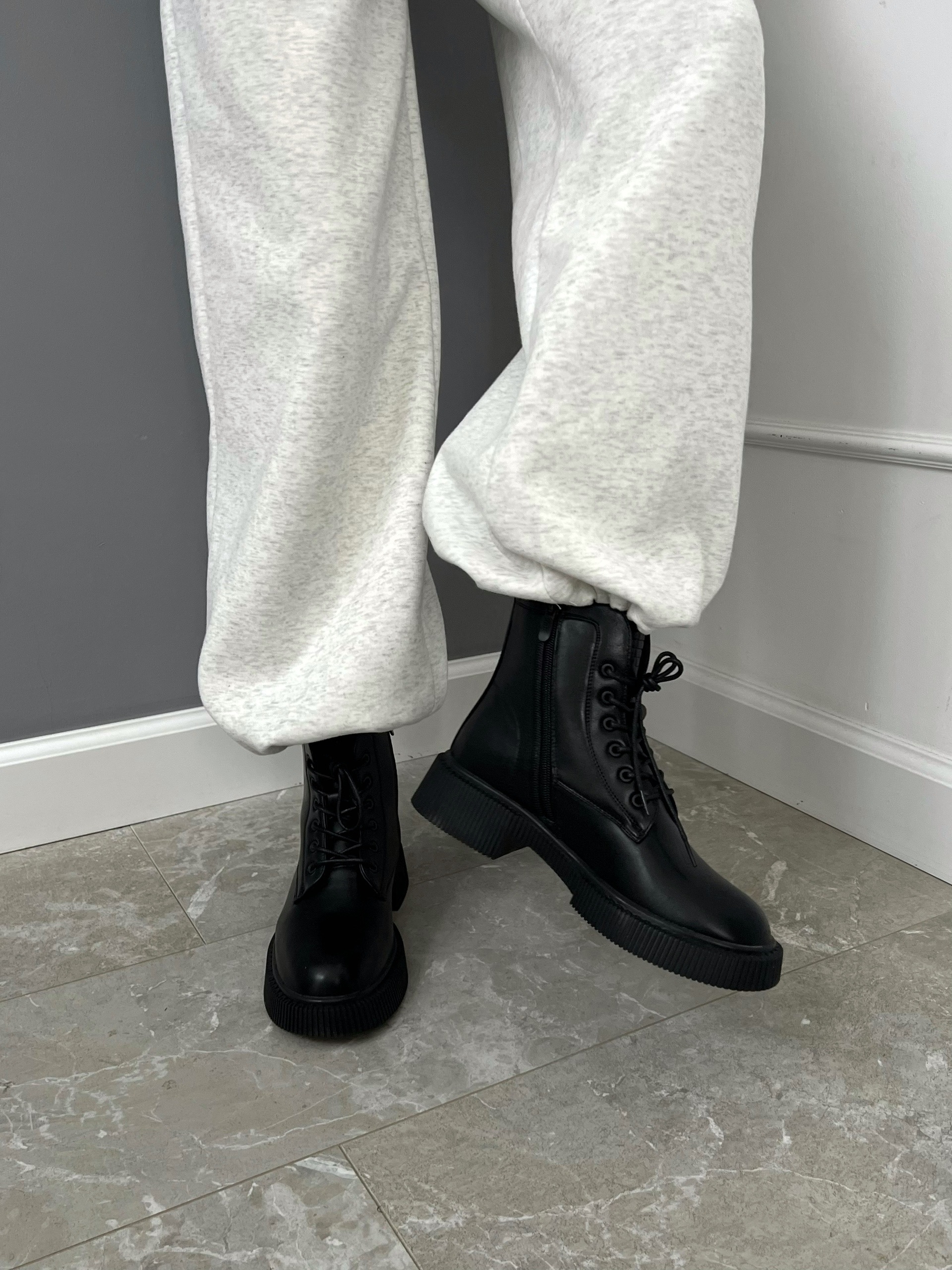 Ботинки StyLeLe 8667-68 на шнуровке