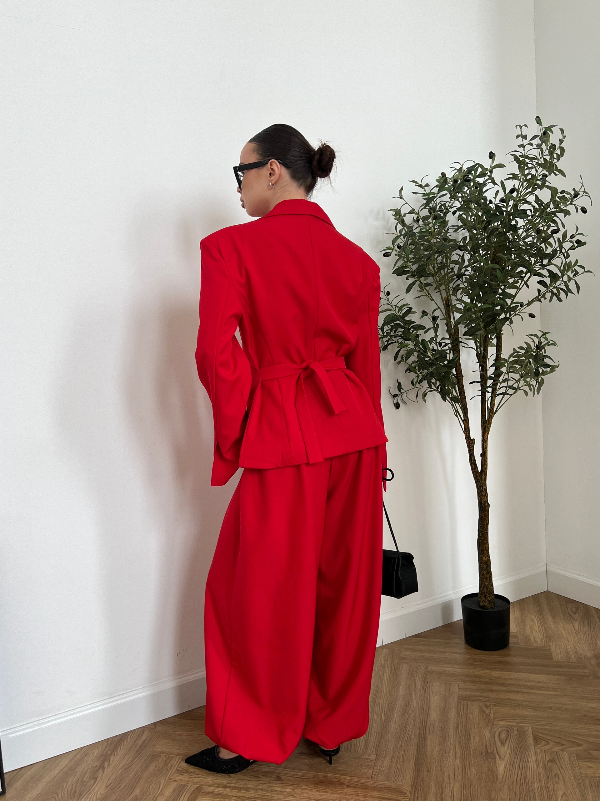 Костюм The Vibe жакет сборка+брюки