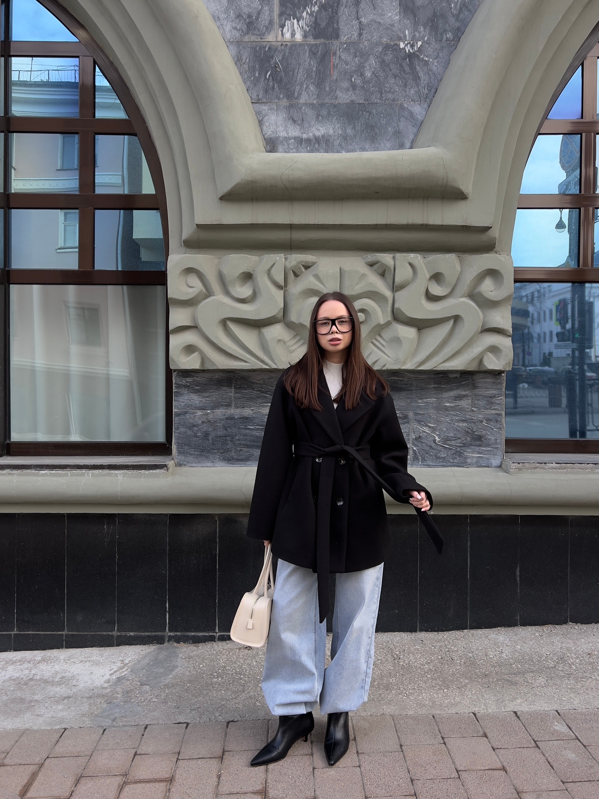 Пальто Aoyibao 8505 короткое