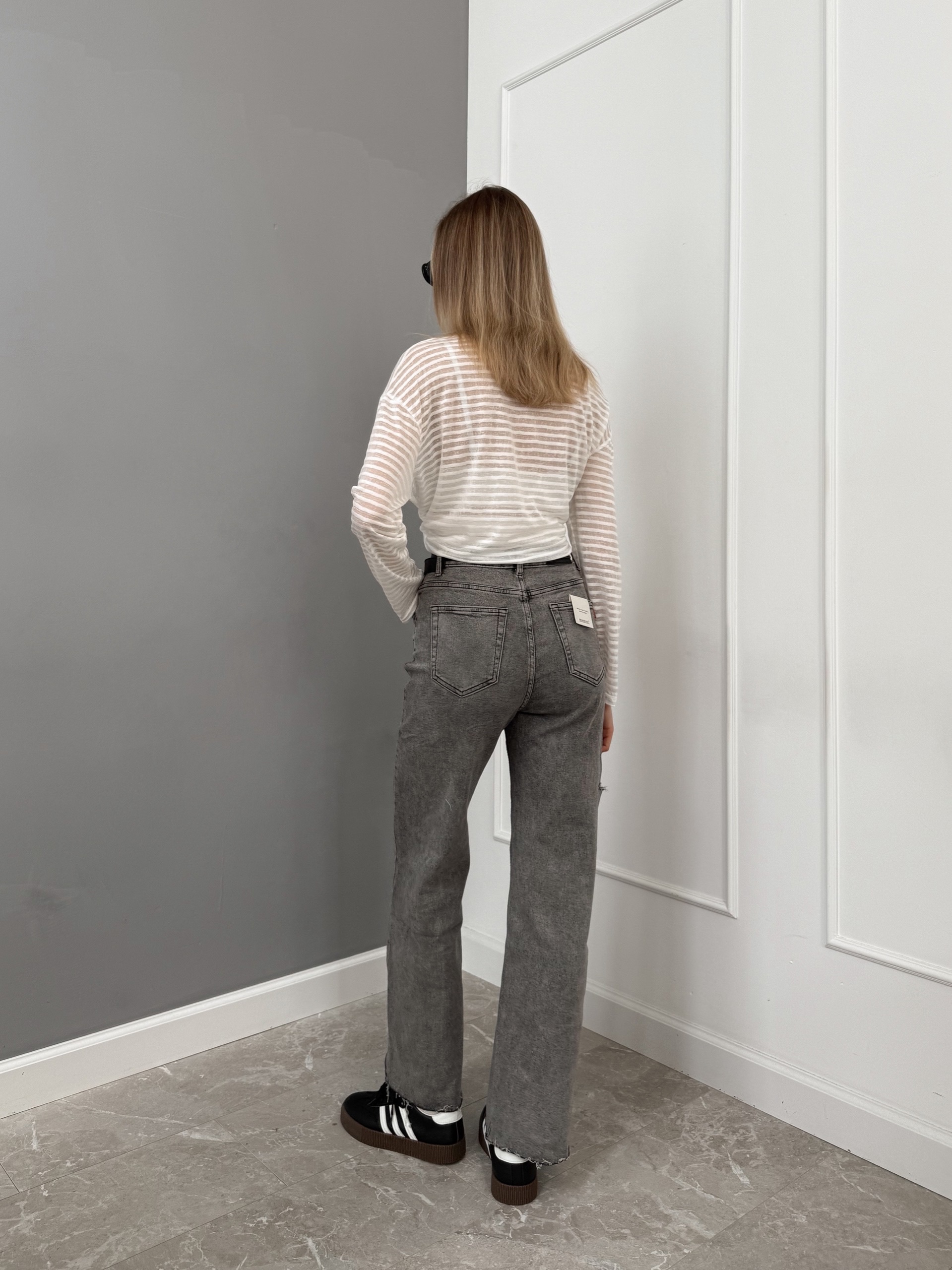 Джинсы Praisejeans L4013G прямые по бокам разрезы