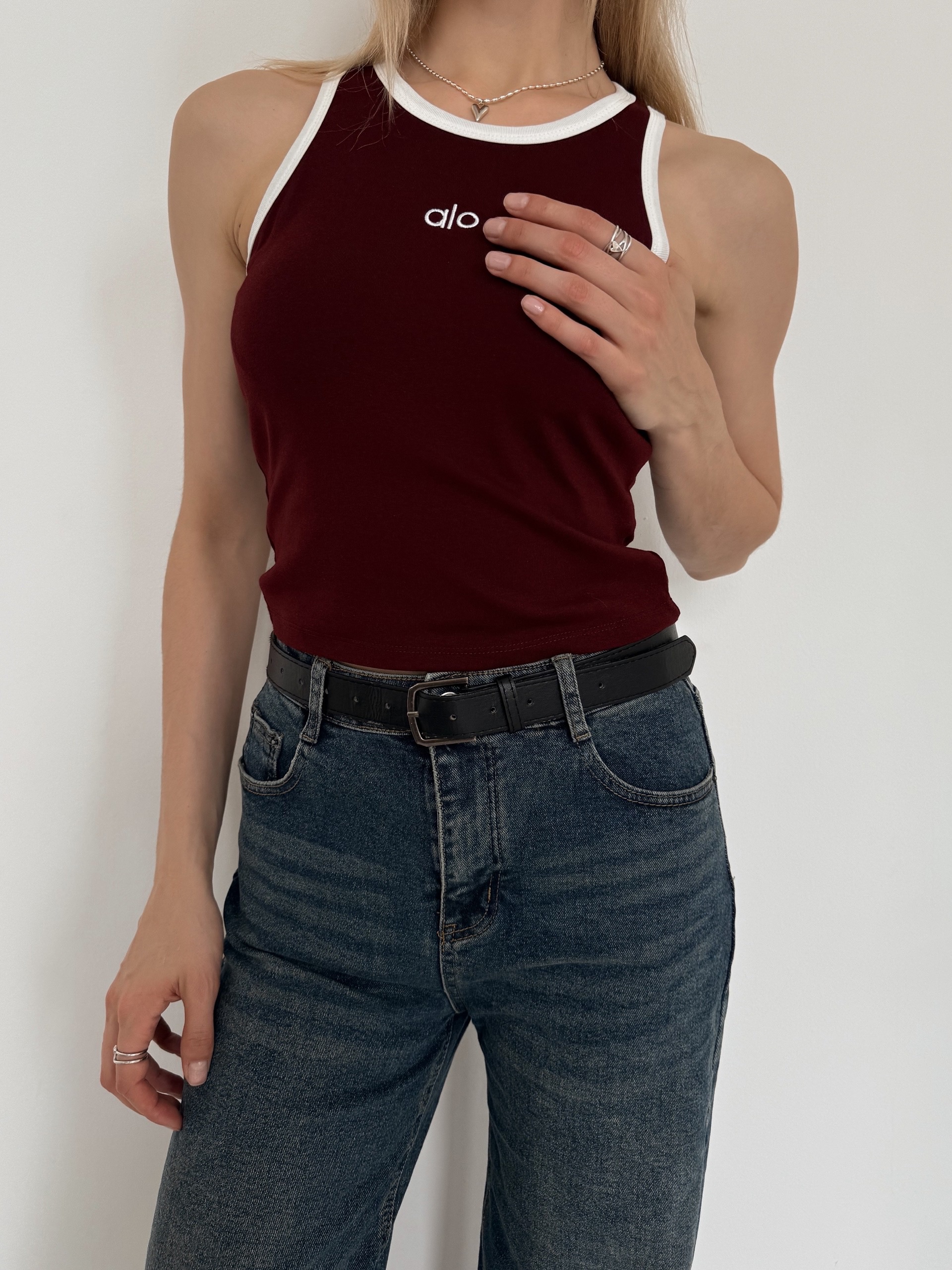 Джинсы Praisejeans E5877K трубы с потертостями