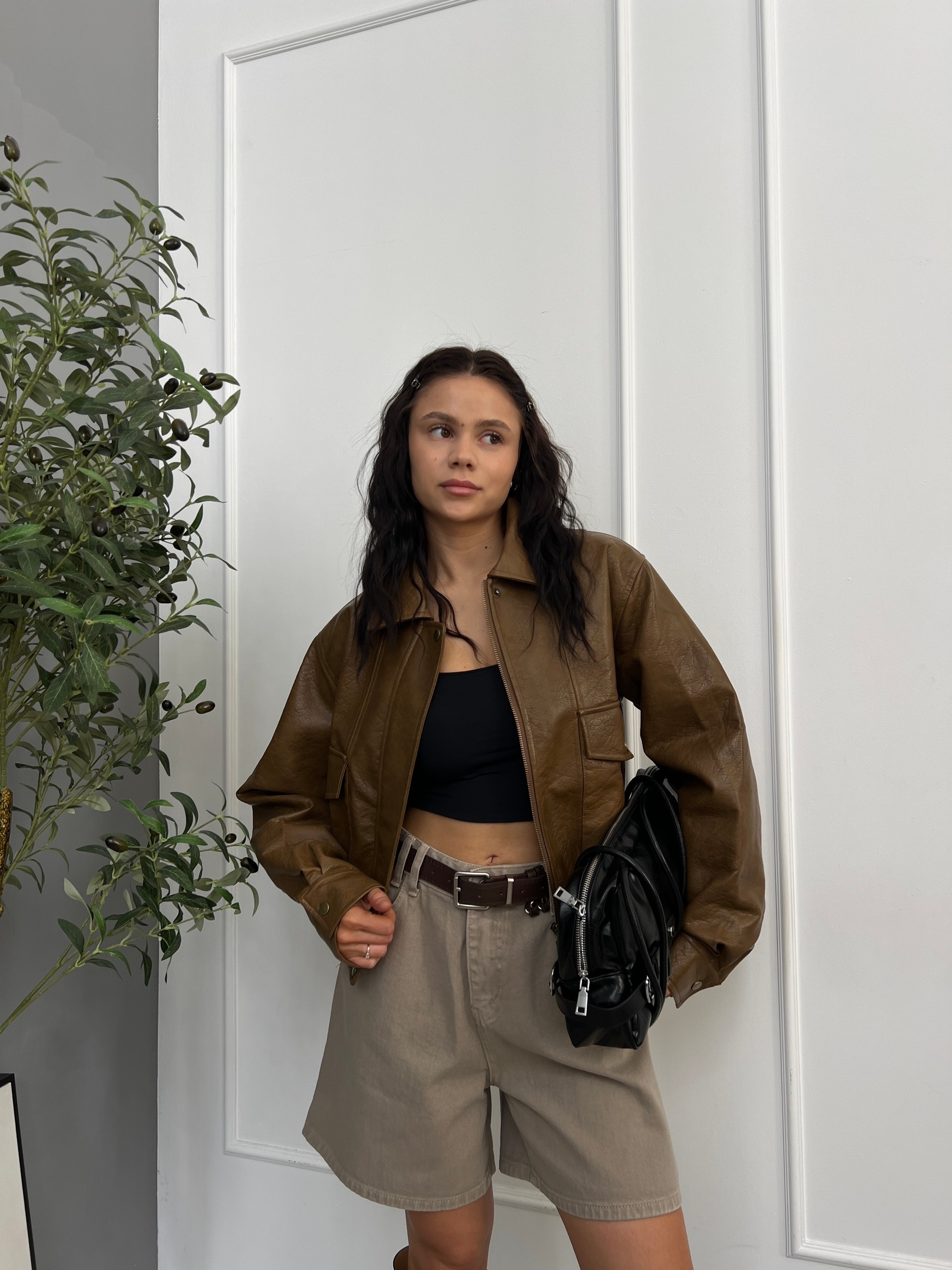 Кожанка Crazy укороченная K84