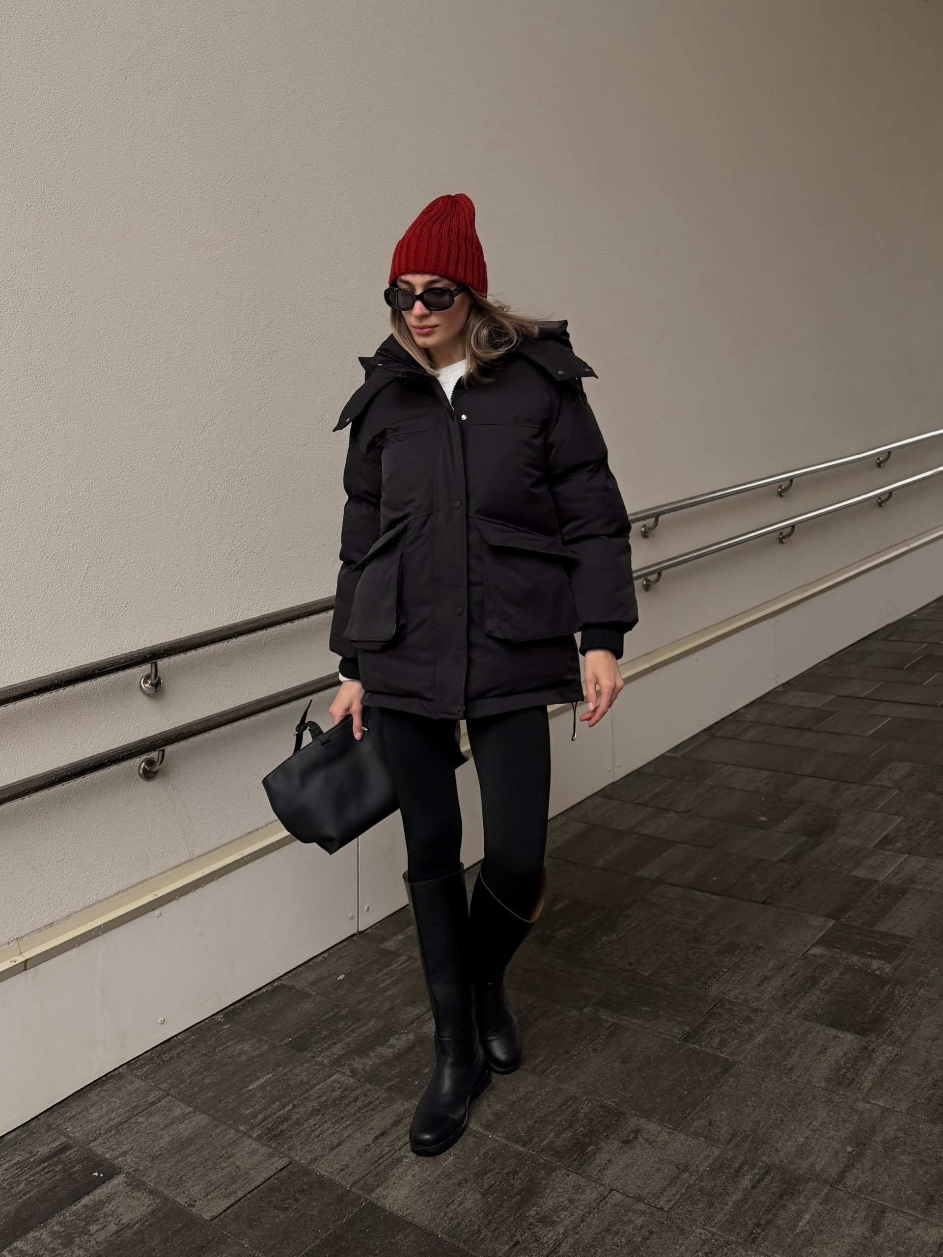 Куртка Base 1535 капюшон на завязках