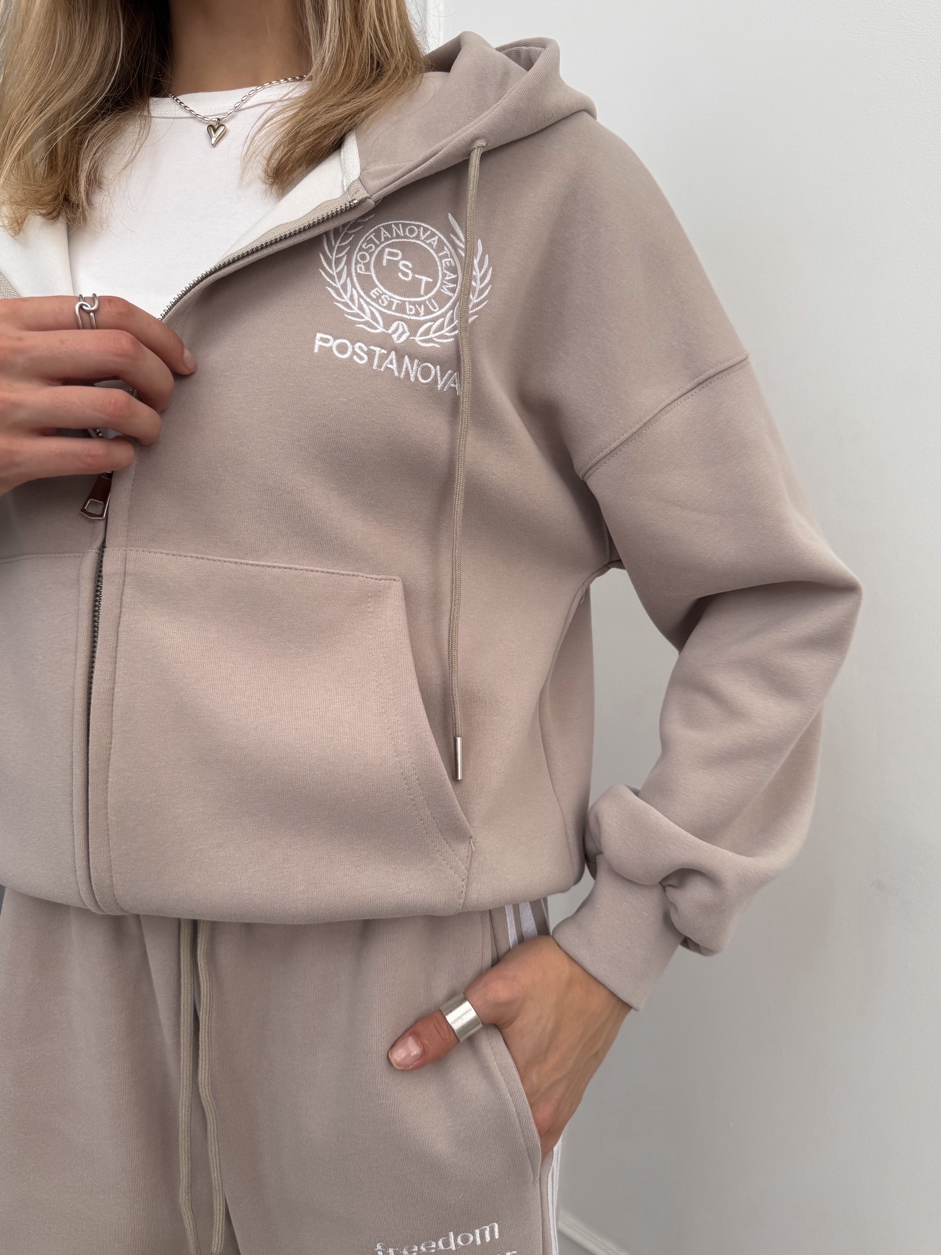 Костюм postanova 3350 худи на замке полоска