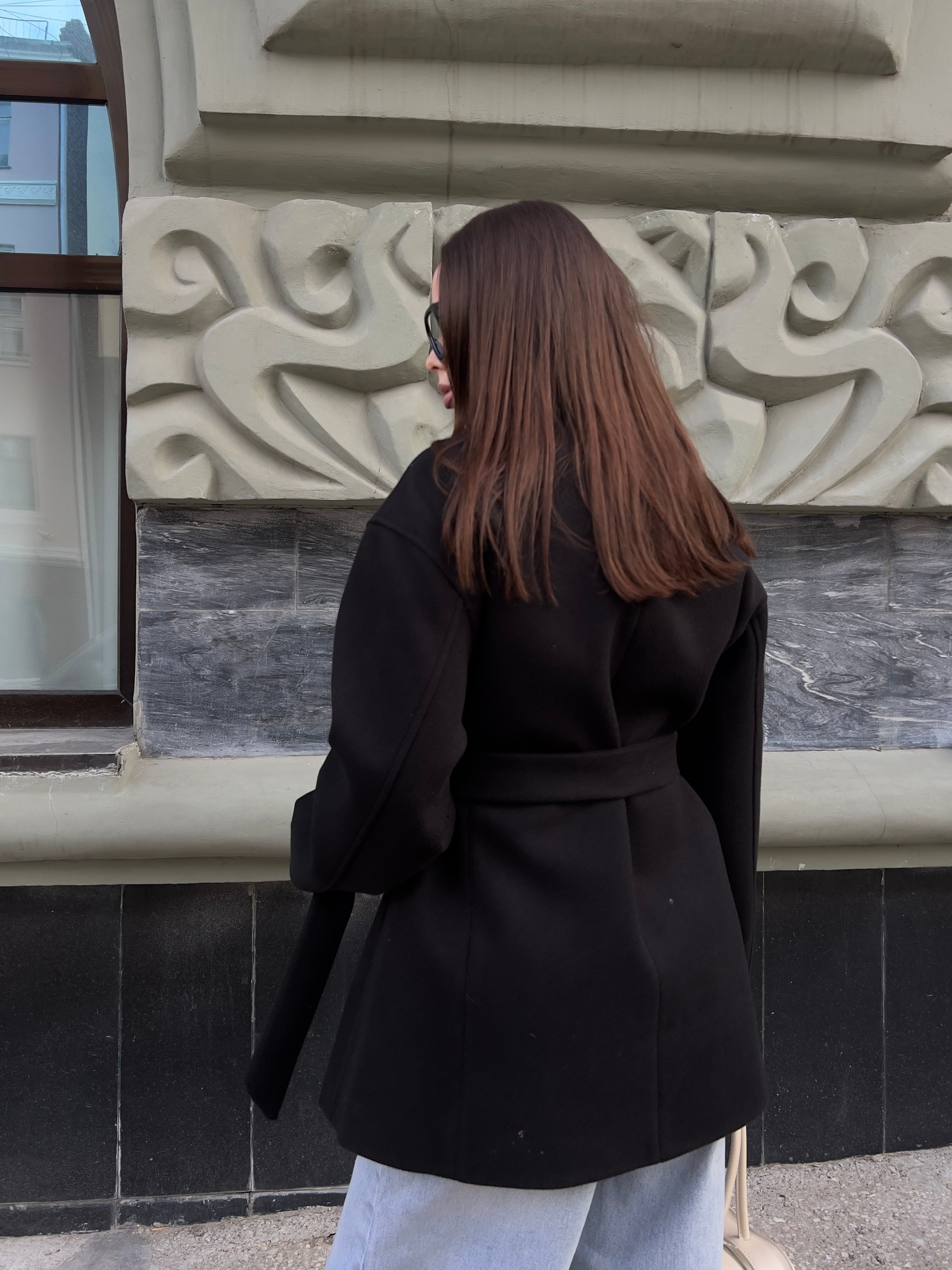 Пальто Aoyibao 8505 короткое