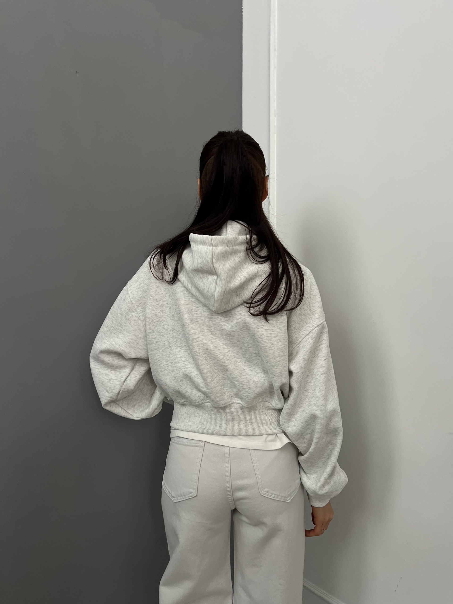 Кофта W 9522 на замке с капюшоном