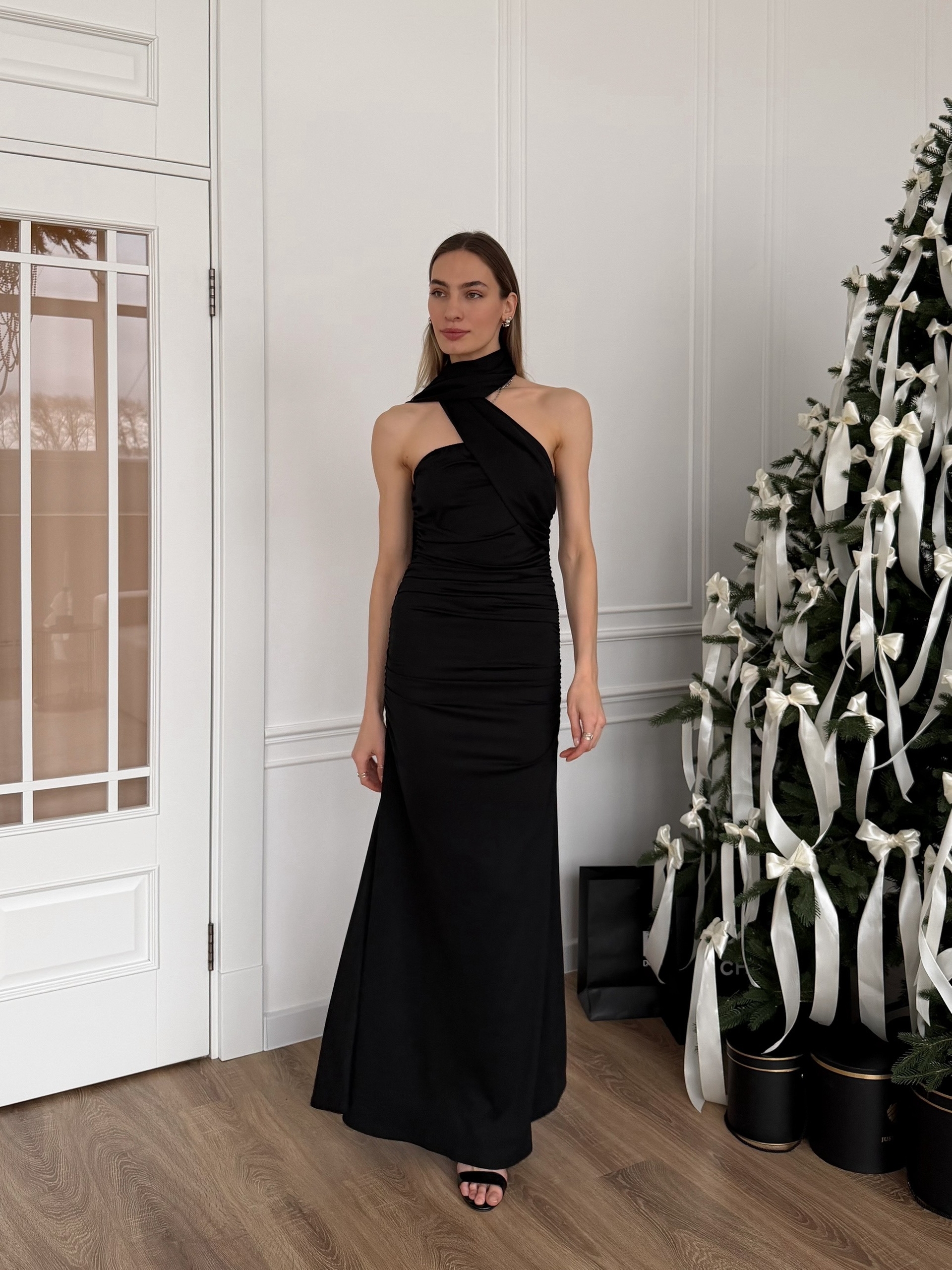 Платье 5145 без рукавов драпировка + шлейф