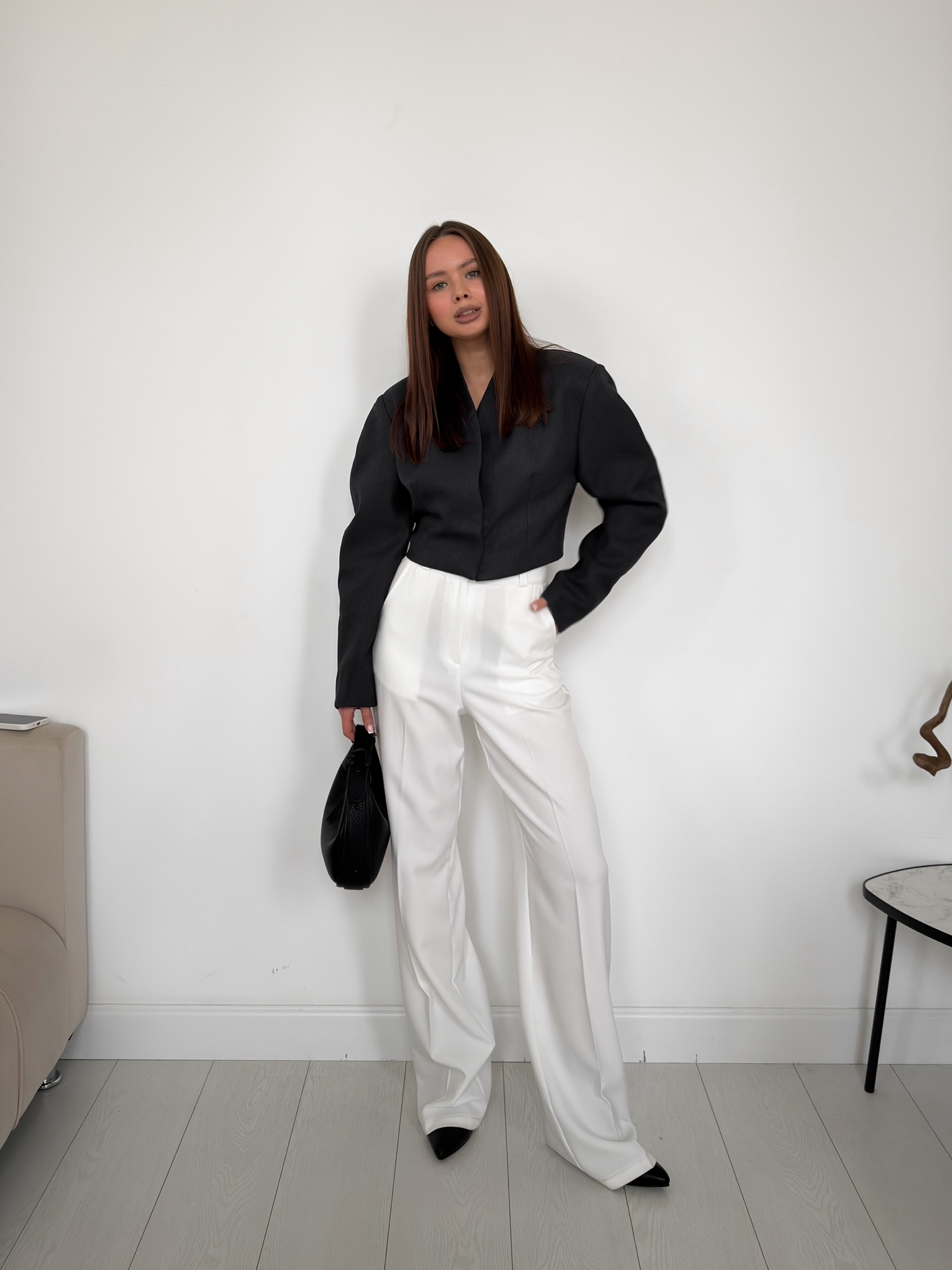 Жакет Liza 2222 укороченный объемные плечи