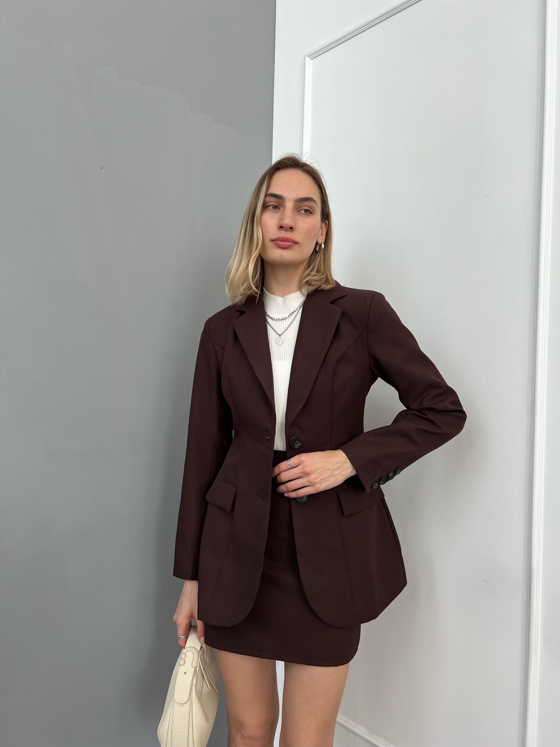 Костюм JR brand приталеный жакет+юбка мини