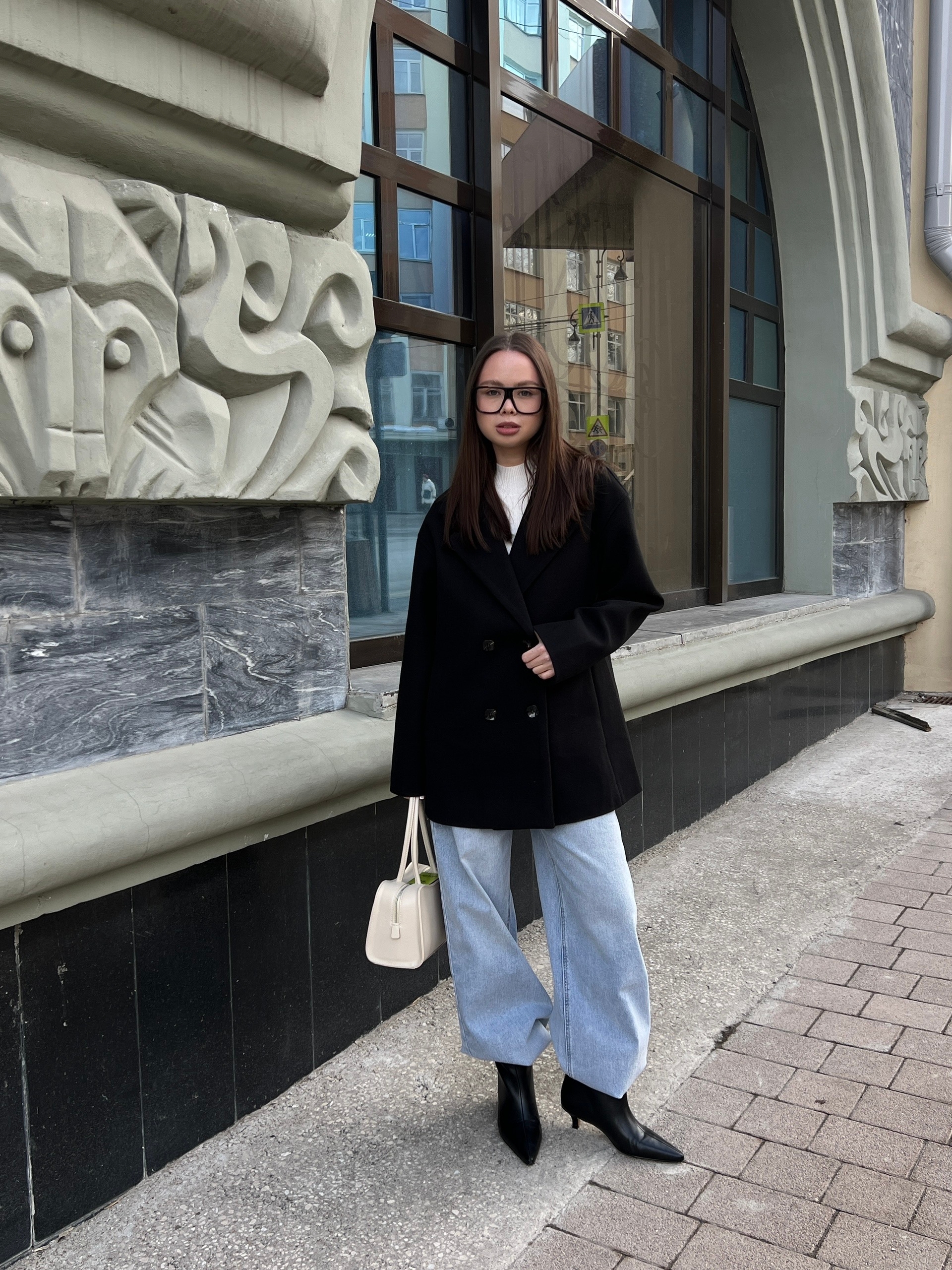 Пальто Aoyibao 8505 короткое