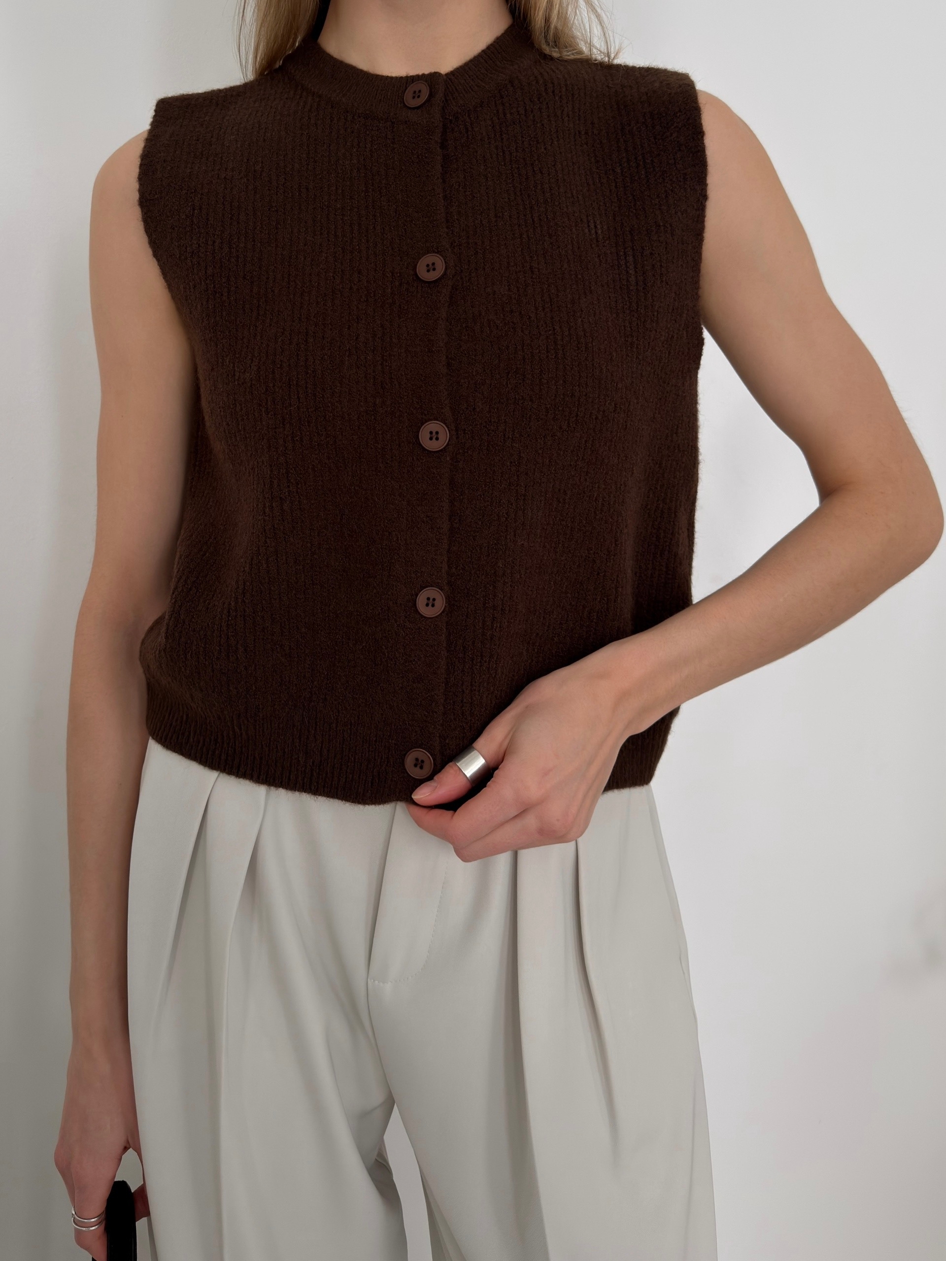 Жилет 308 в рубчик трикотаж