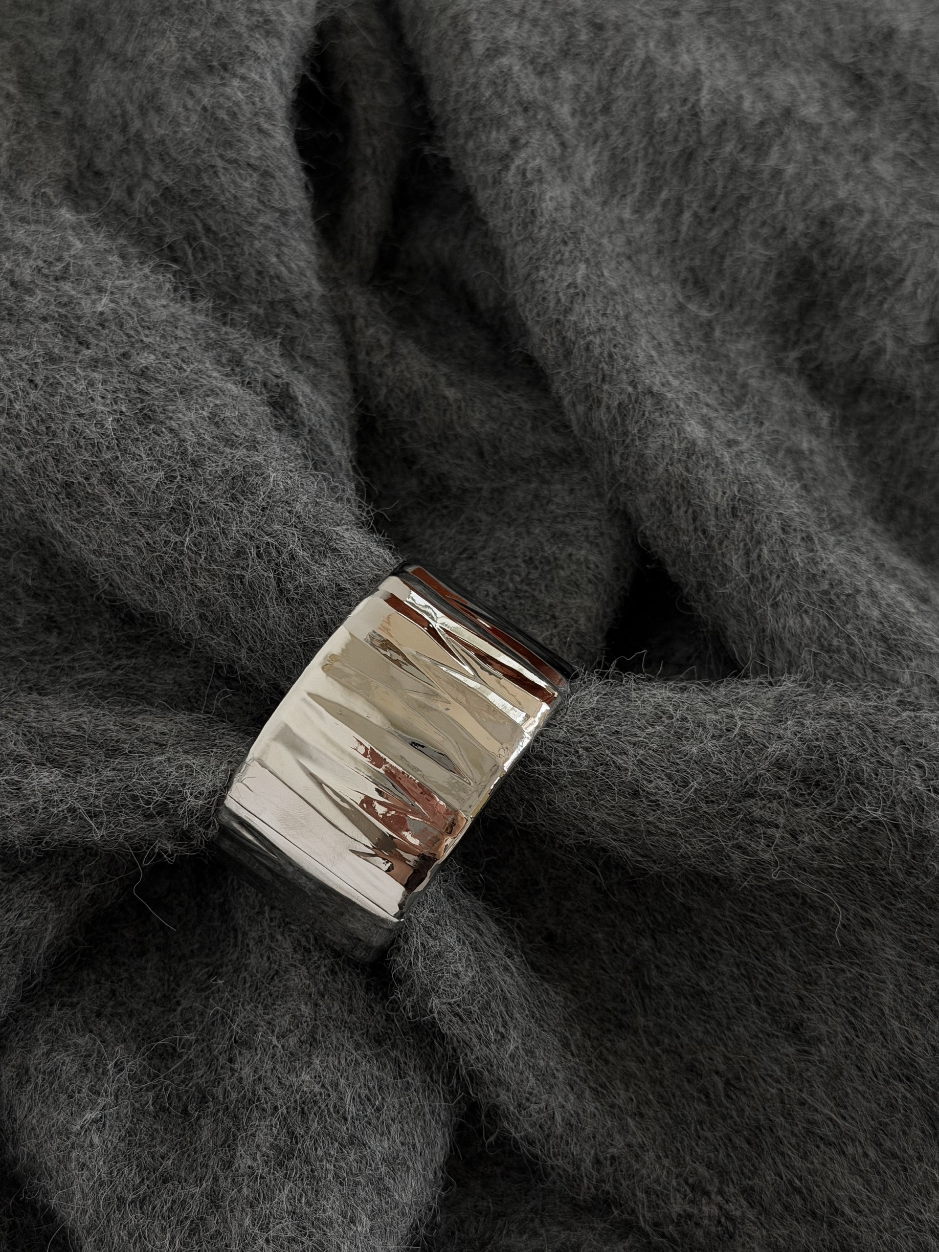 Браслет метал широкий ребристый