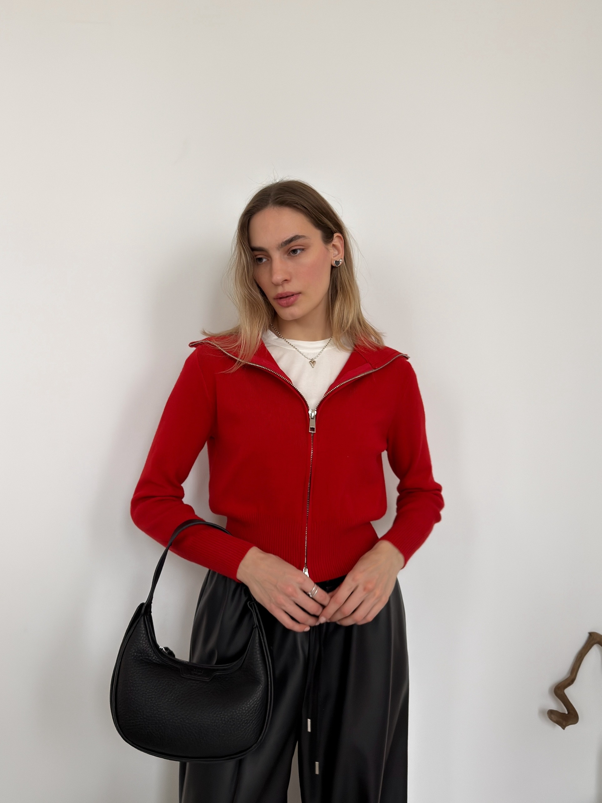 Джемпер на молнии низ рубчик