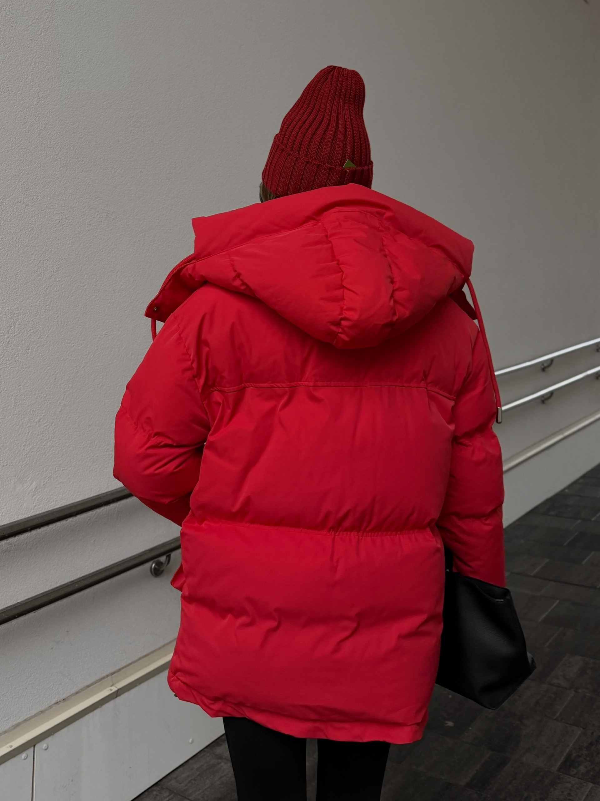 Куртка Base 1535 капюшон на завязках